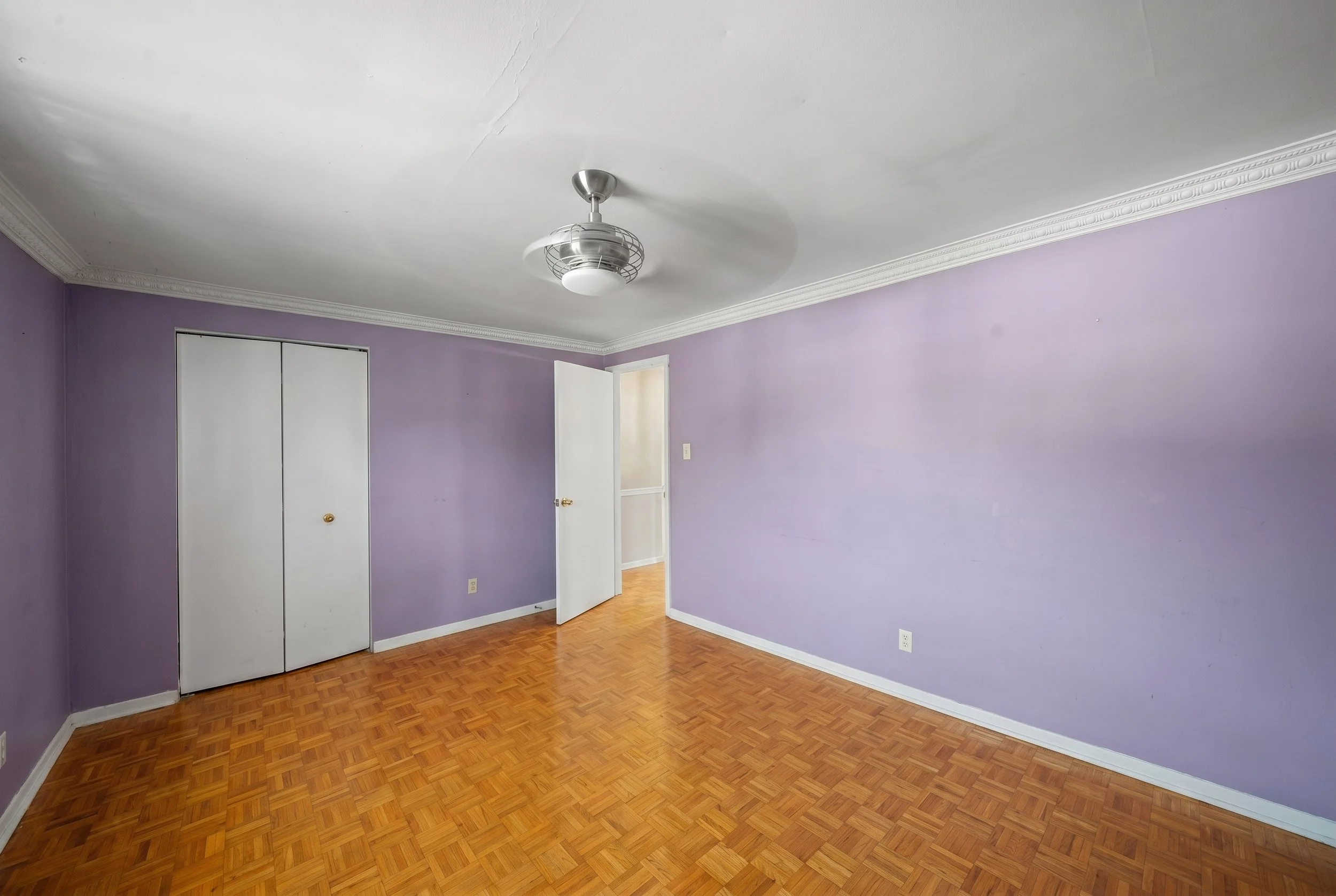 95QuantrellTrail_Interior15.jpg