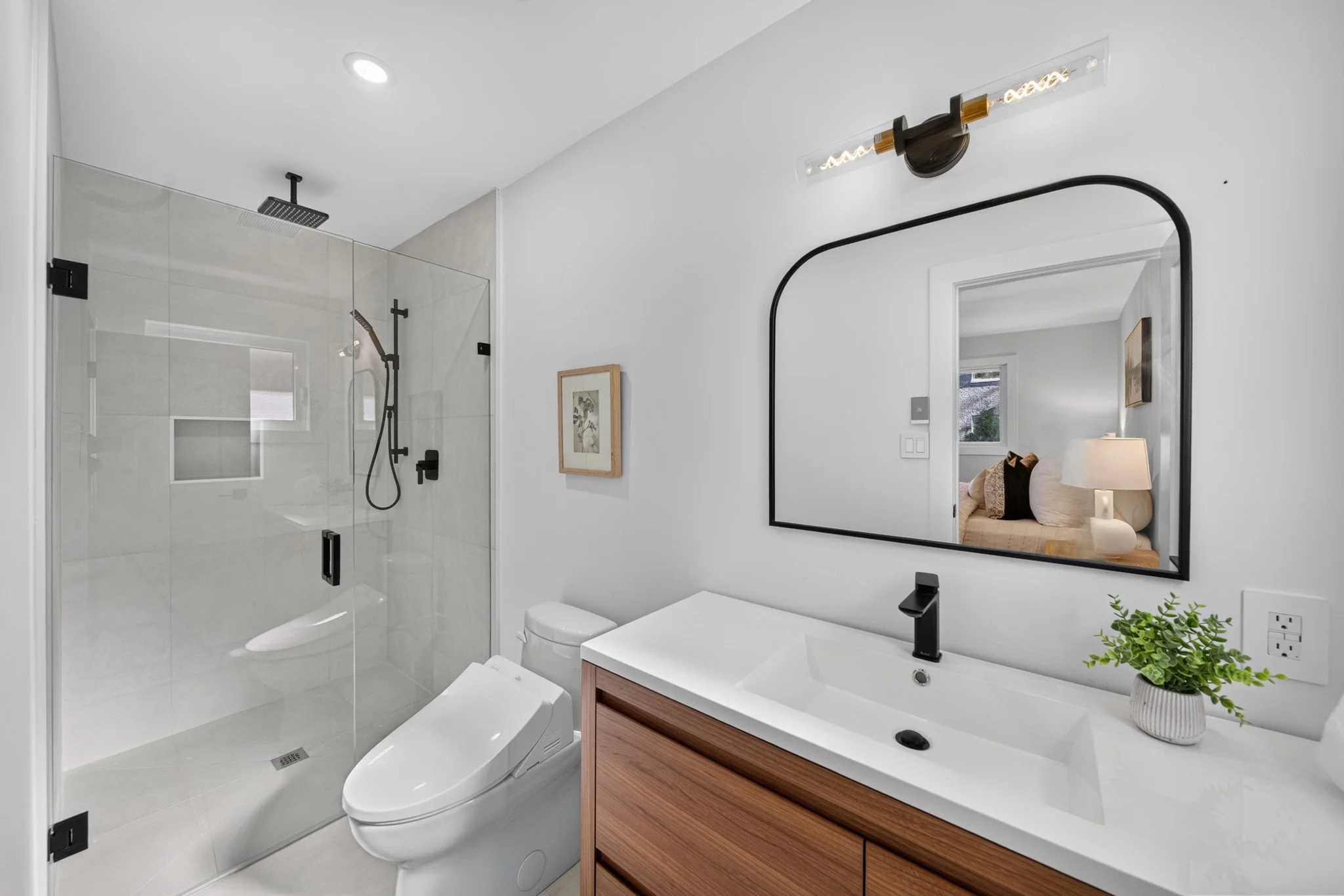 021_2141_Herridge_26_BATHROOM-2.jpg