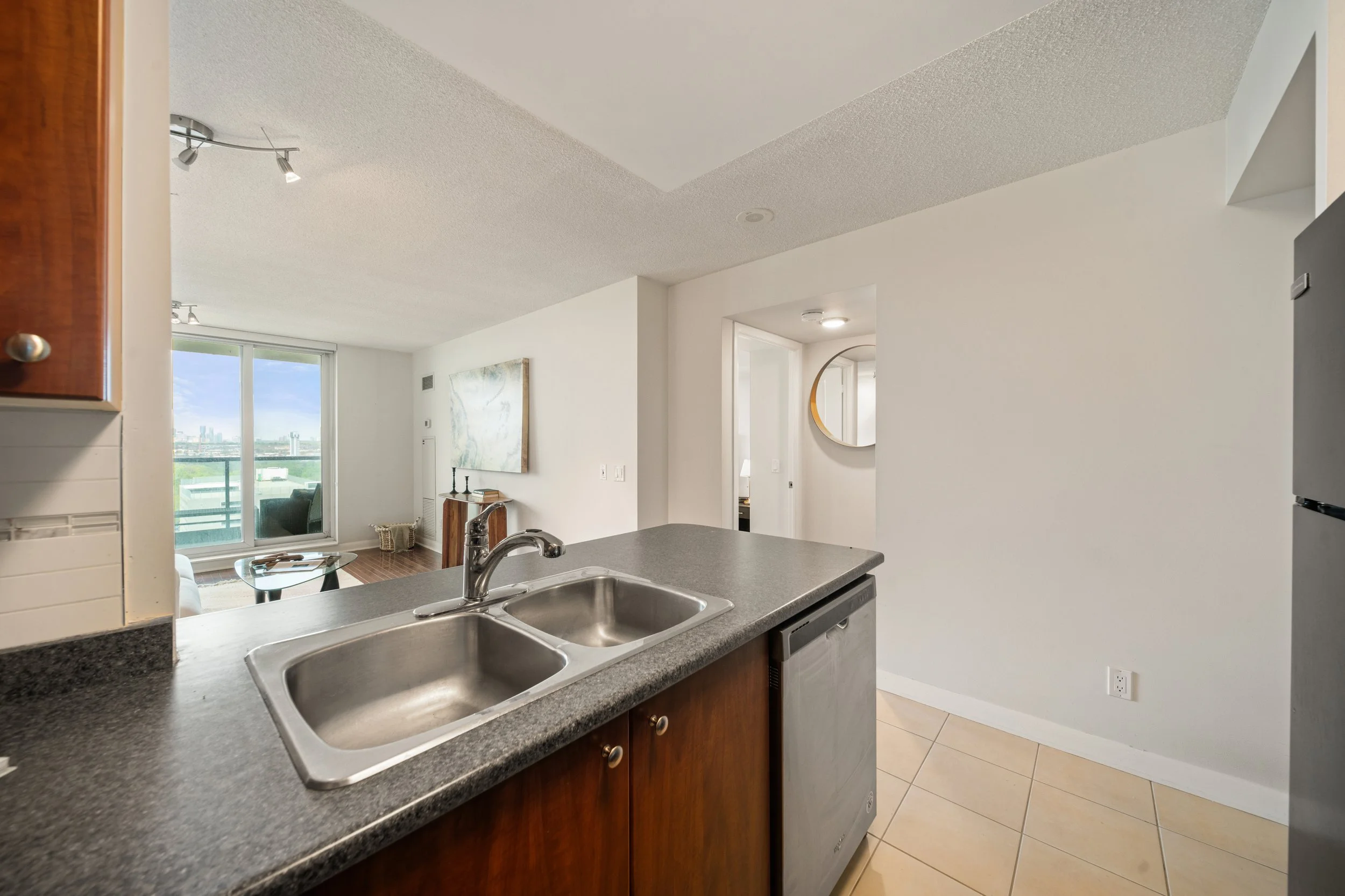 225 Sherway Gardens Rd #1601_Interior8.jpg