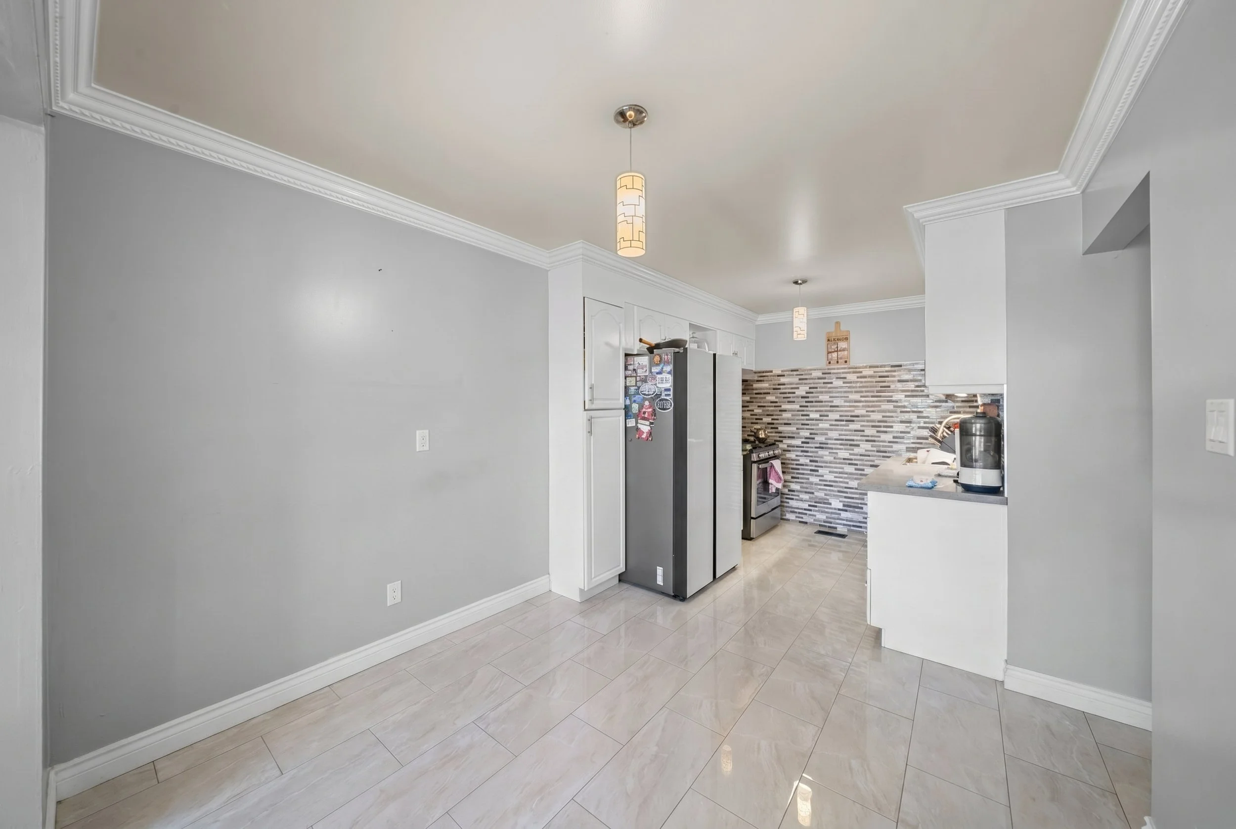 95QuantrellTrail_Interior7.jpg