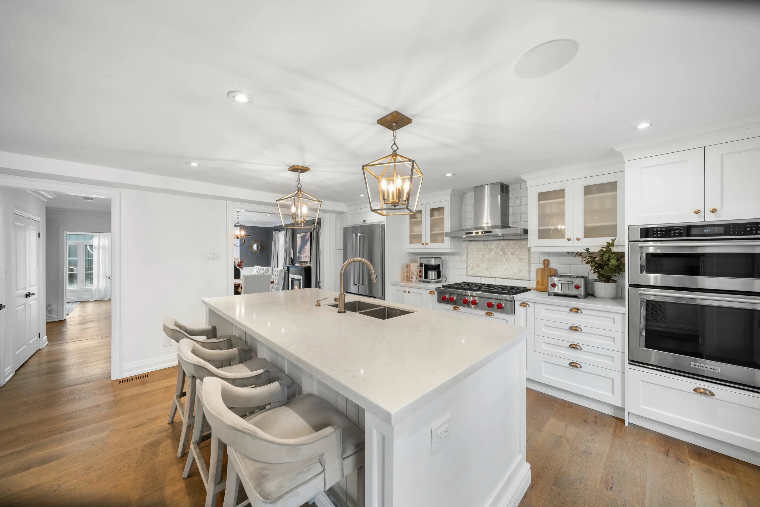 36 Mississauga Rd N_Interior16.jpg