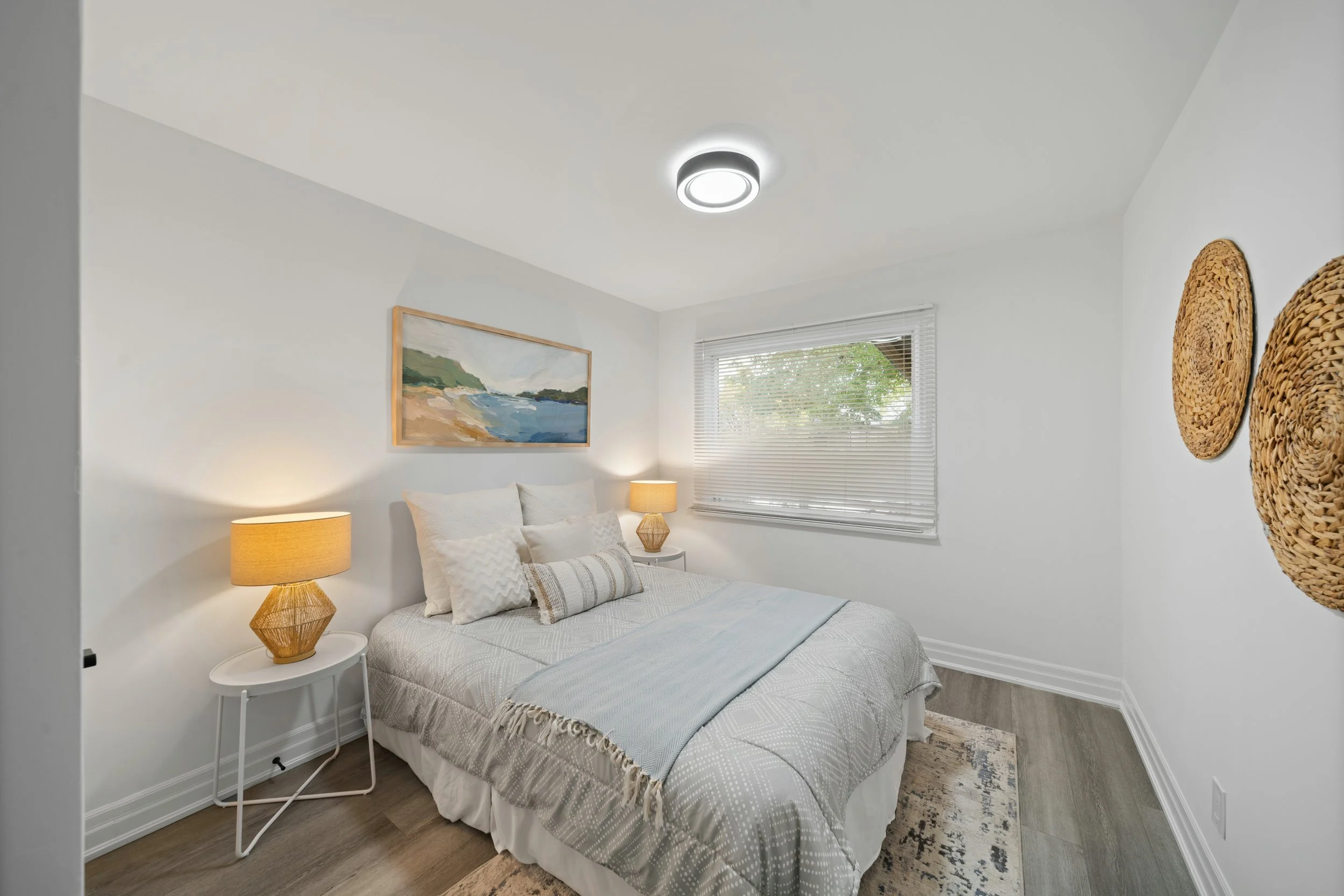 135TraginaAve_Interiors8.jpg