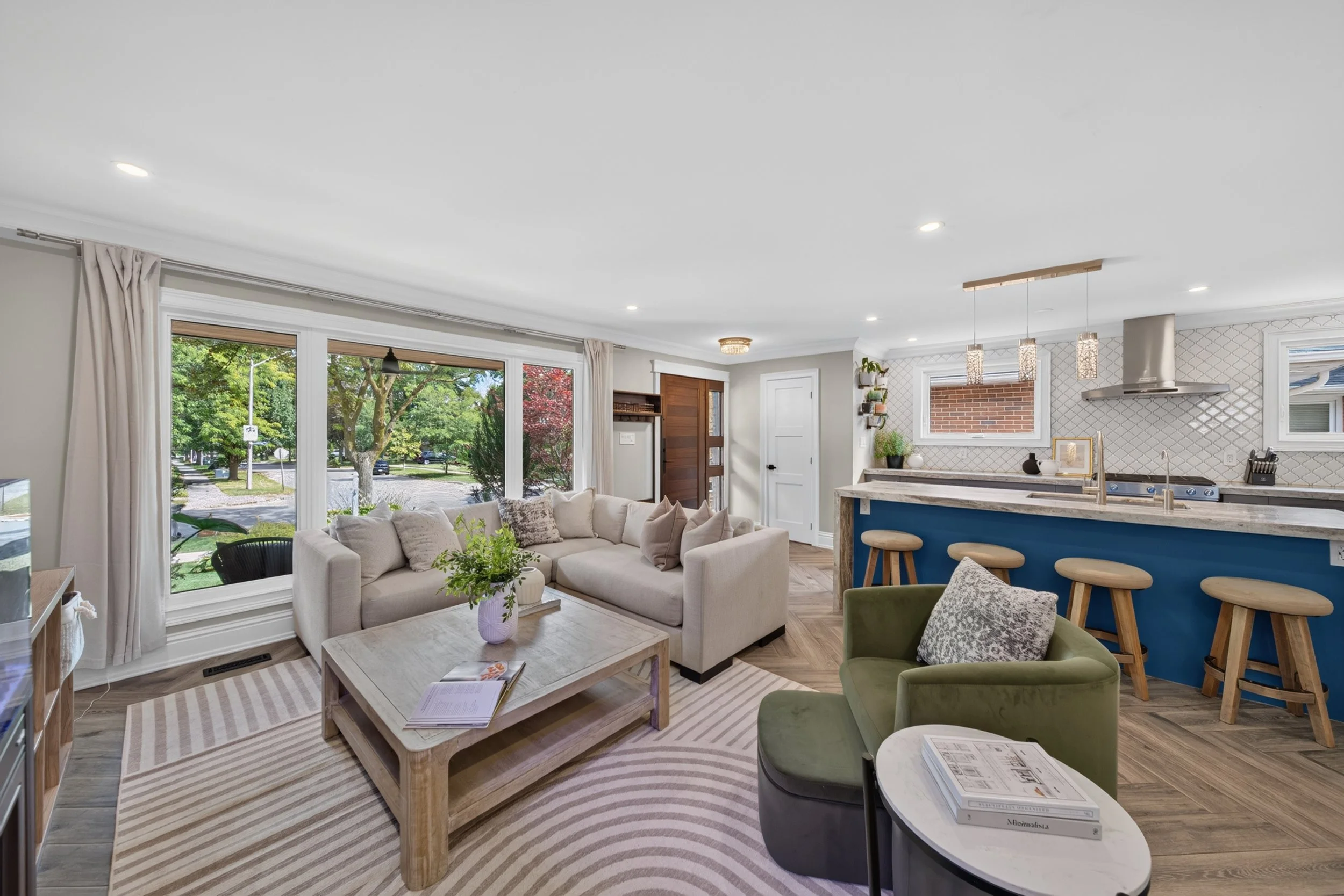 007_2612_Cushing_Rd_Interior_08.jpg