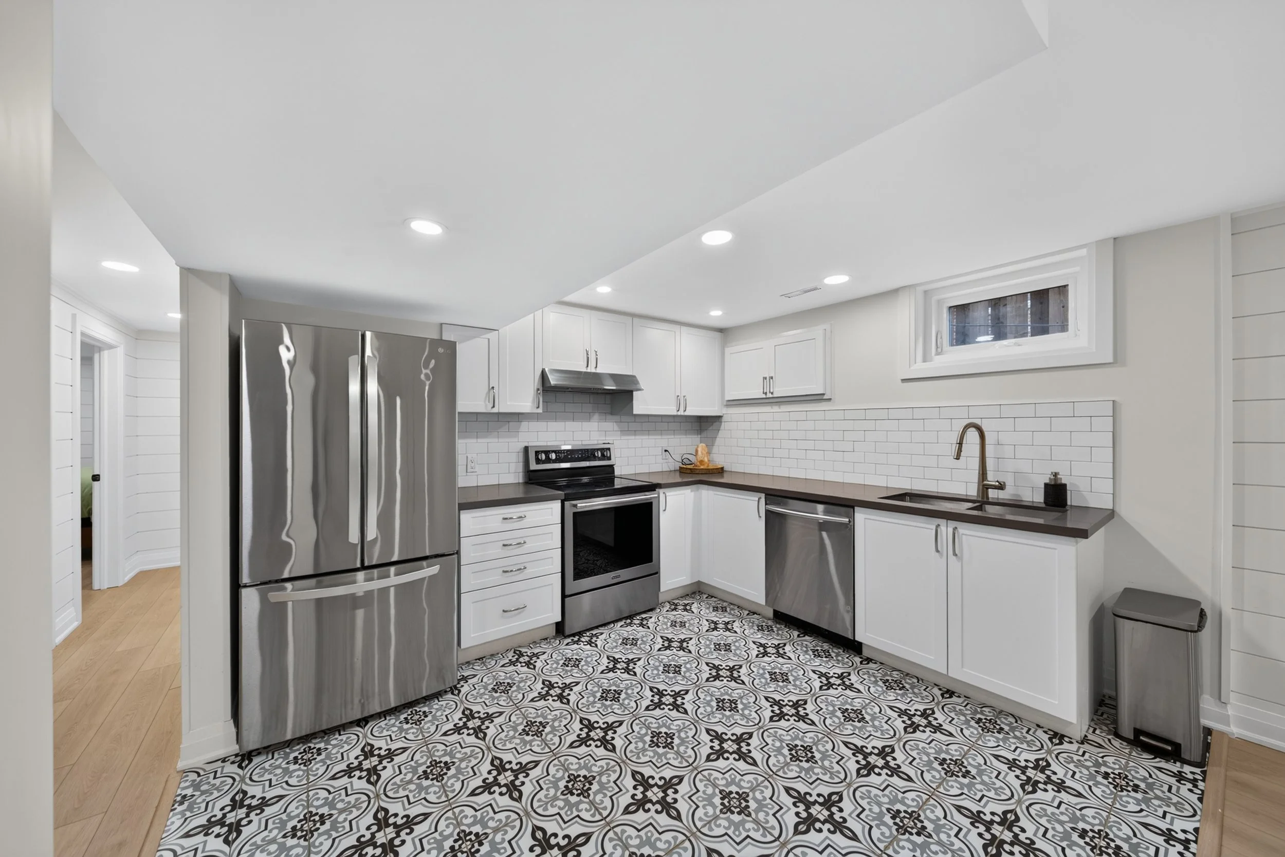 025_2612_Cushing_Rd_Interior_24.jpg