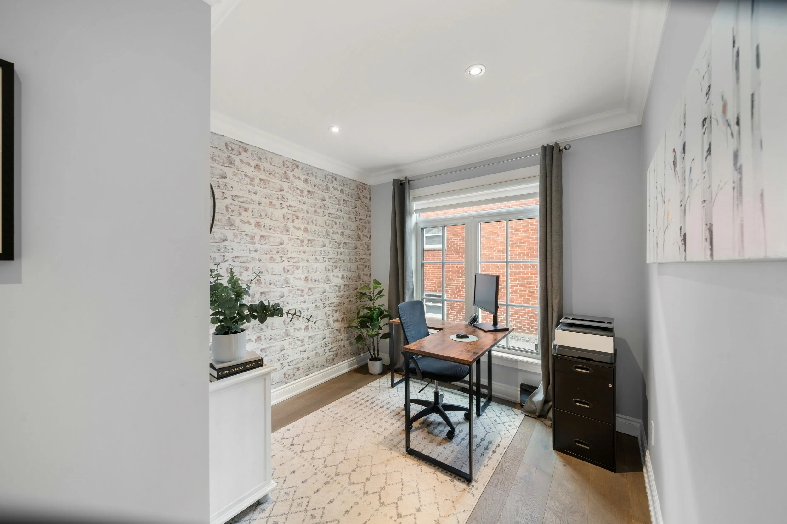 36 Mississauga Rd N_Interior25.jpg