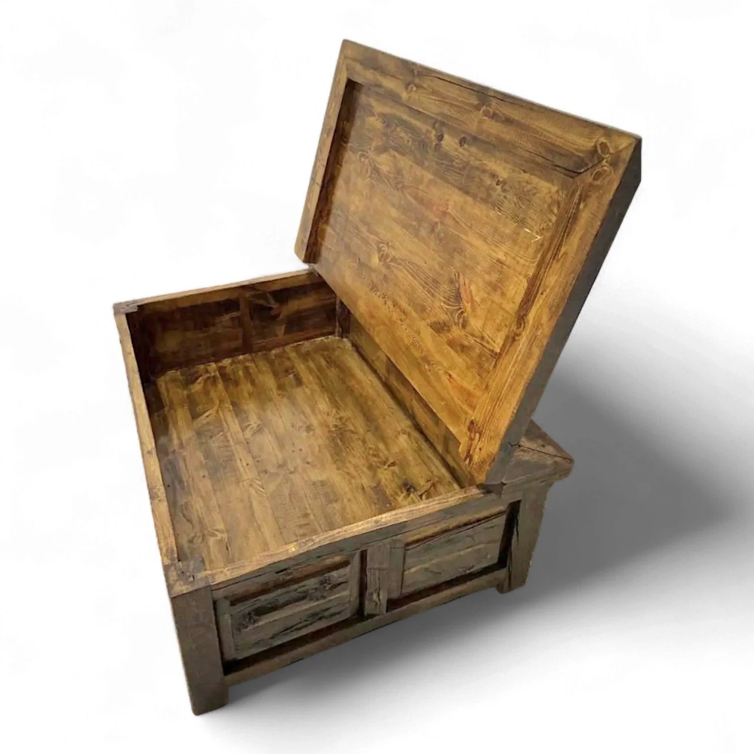 Cabaña Rústica Coffee Table Trunk