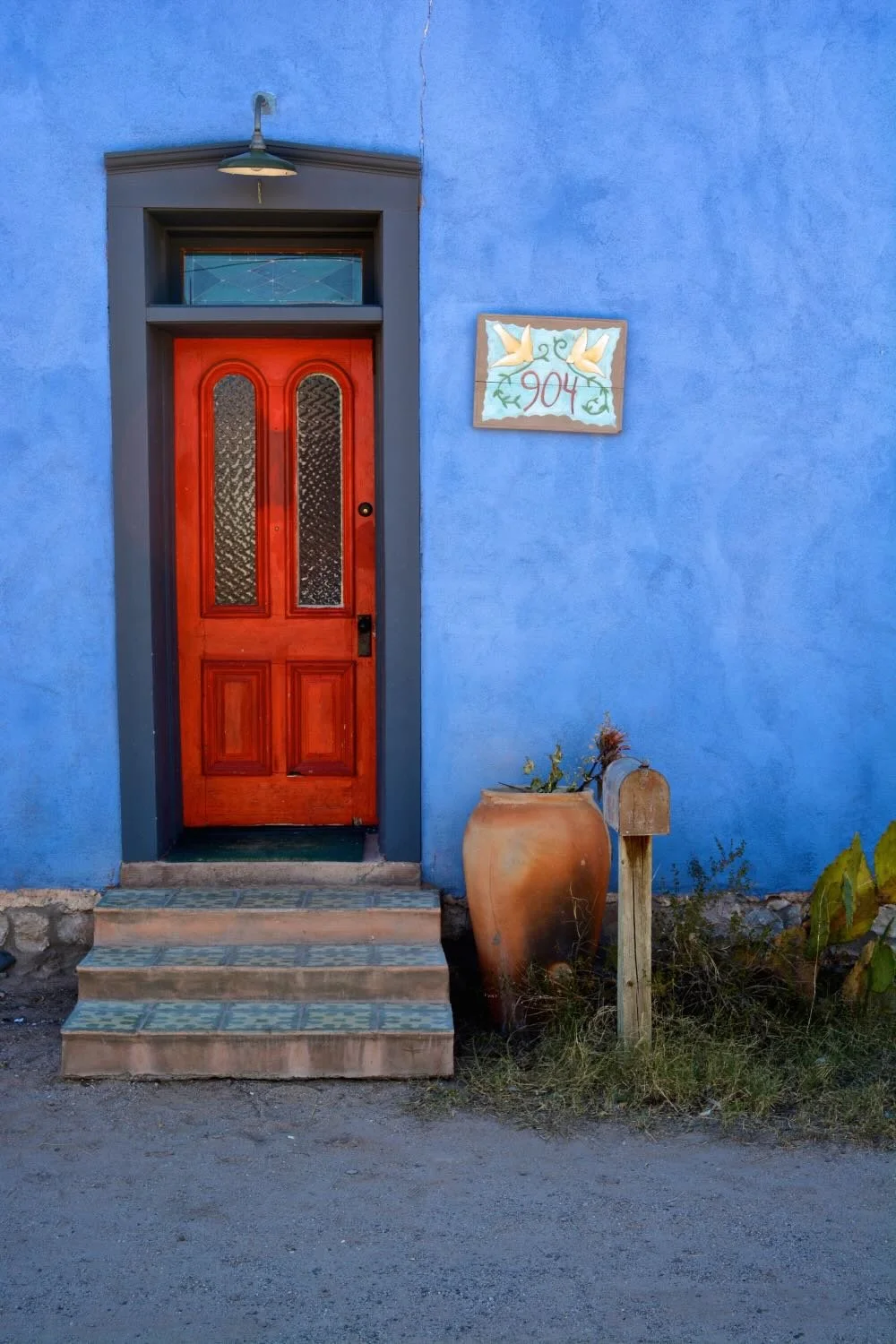 904 – Red Door with Talavera Steps, Barrio Viejo Tucson