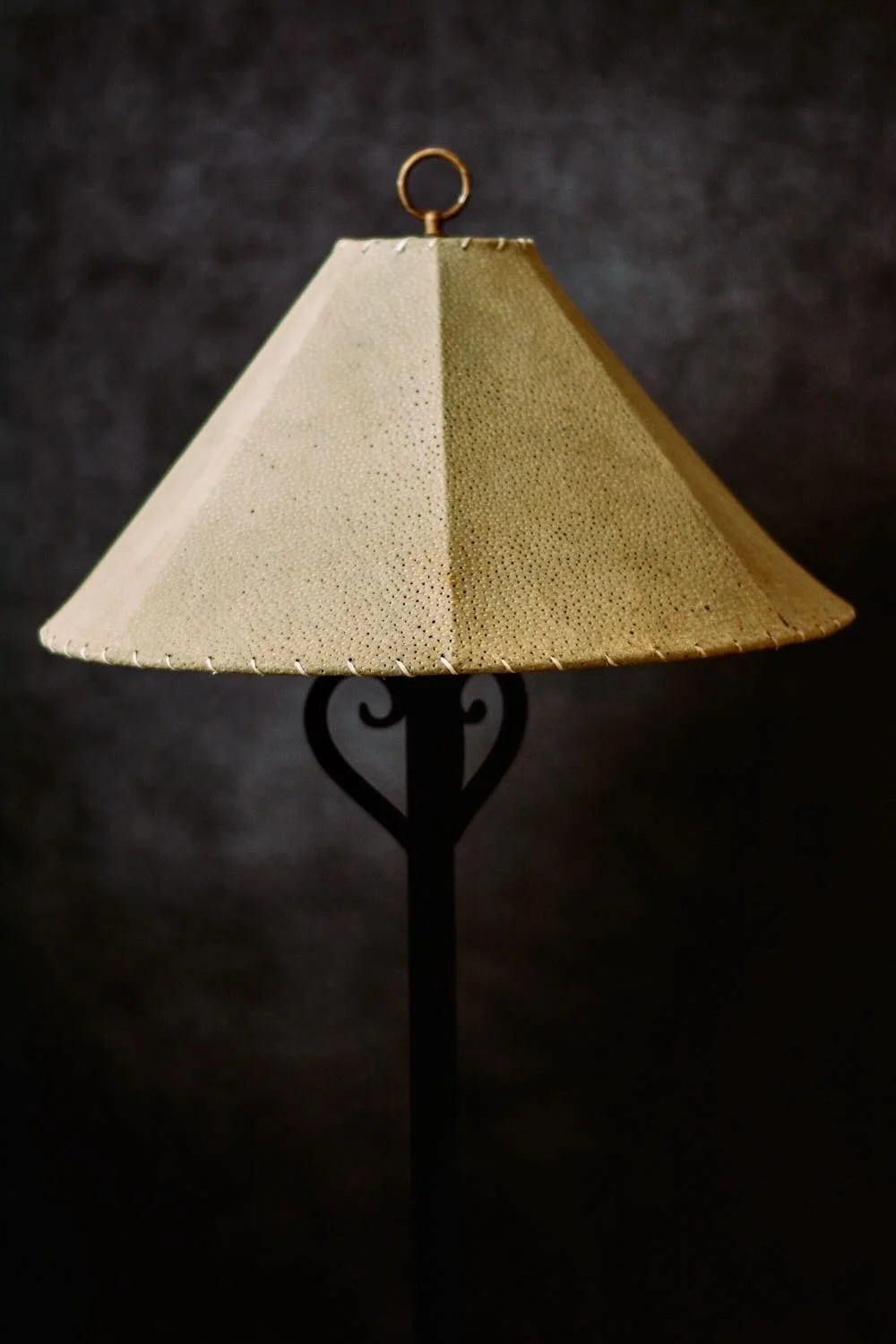Shop Yellowstone Pigskin Lampshades handmade in Mexico. Authentic rustic lighting with natural pigskin, perfect for Western, lodge, and hacienda décor. - Natural