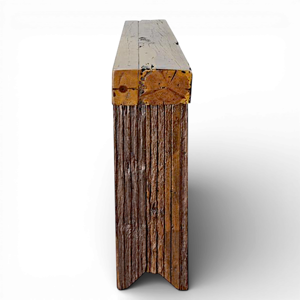 Las Escobas Beam Console