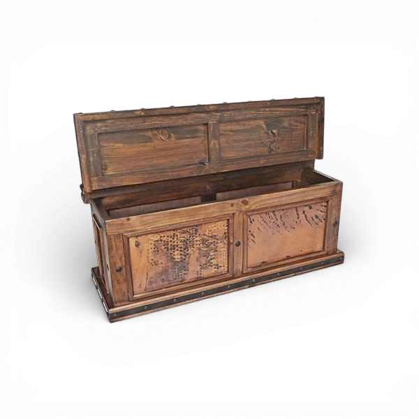 Tierra Dorada Copper Blanket Trunk