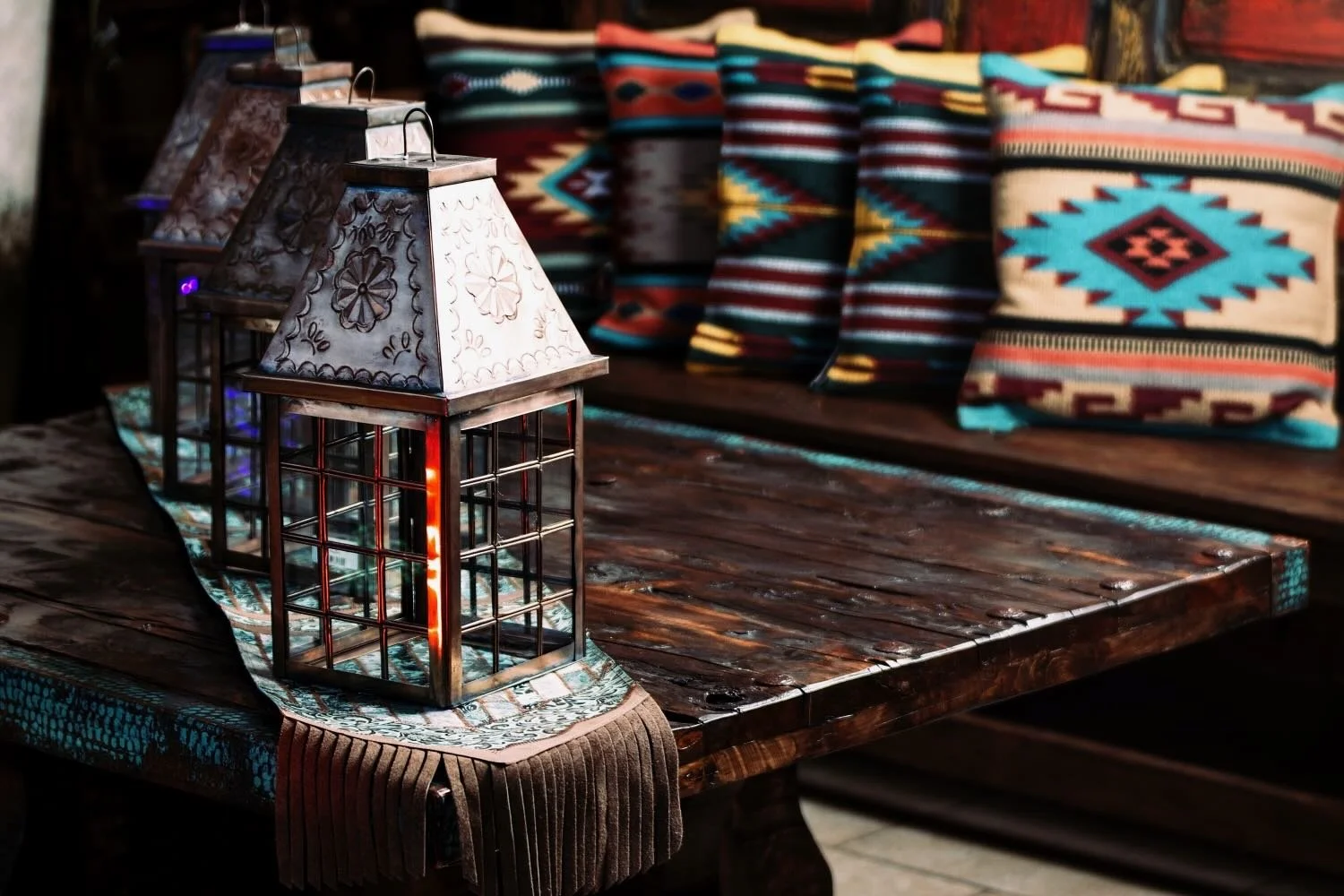 The Amaya Cobre — A Legacy in Reclaimed Pine