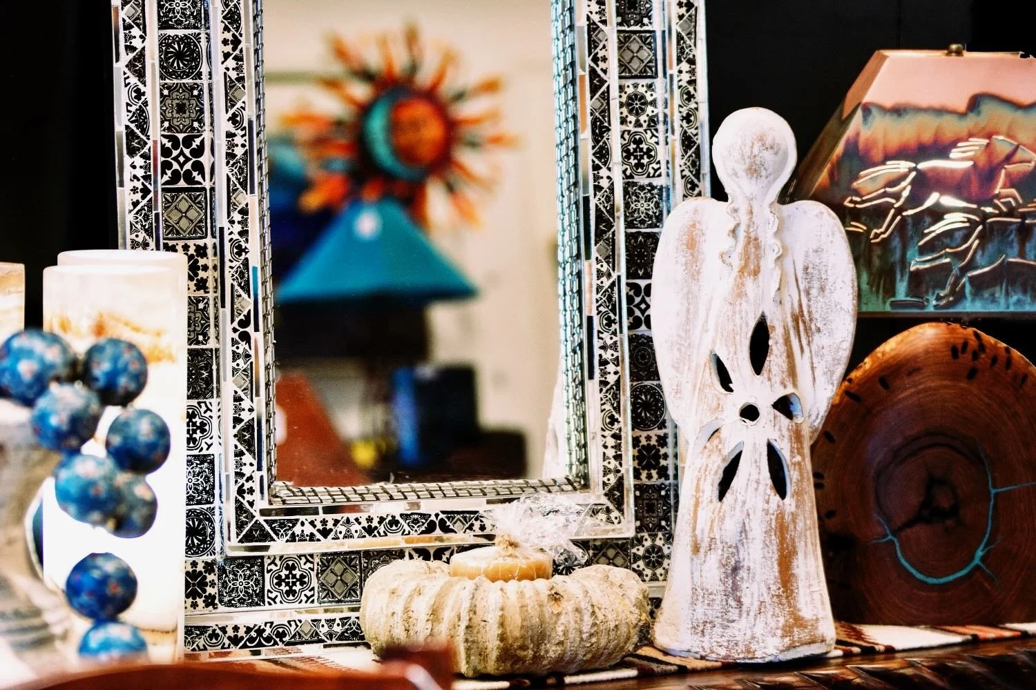 10 Things You Can Only Experience Inside Milagros Rústicos (That You’ll Never Find Online)