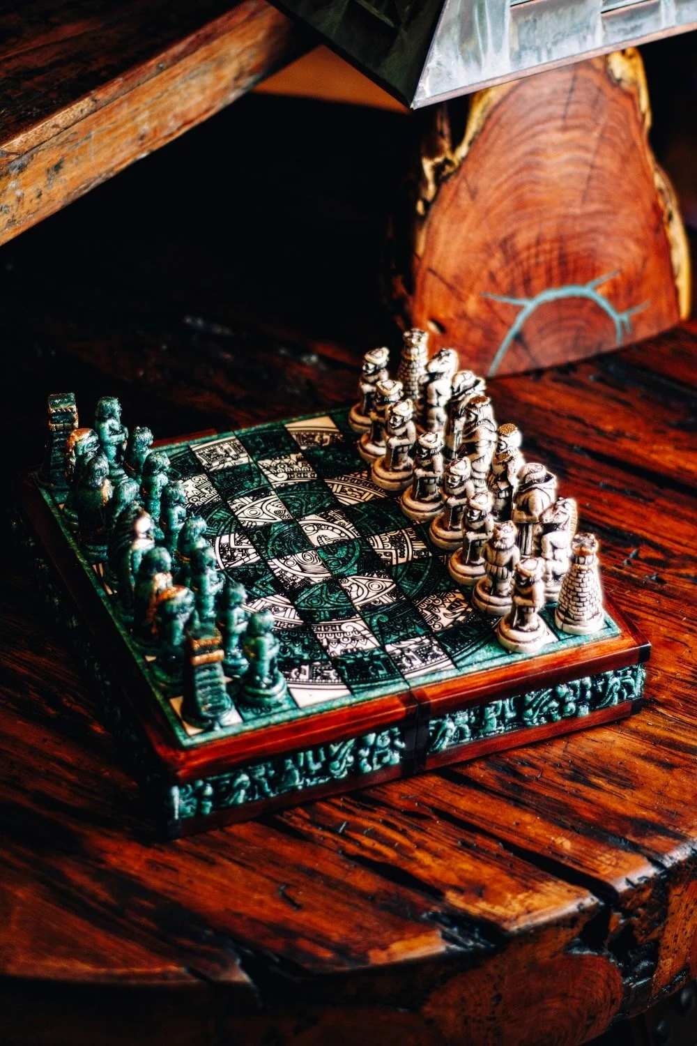 malachite-chess-set-mexico-milagros-rusticos-2.jpeg