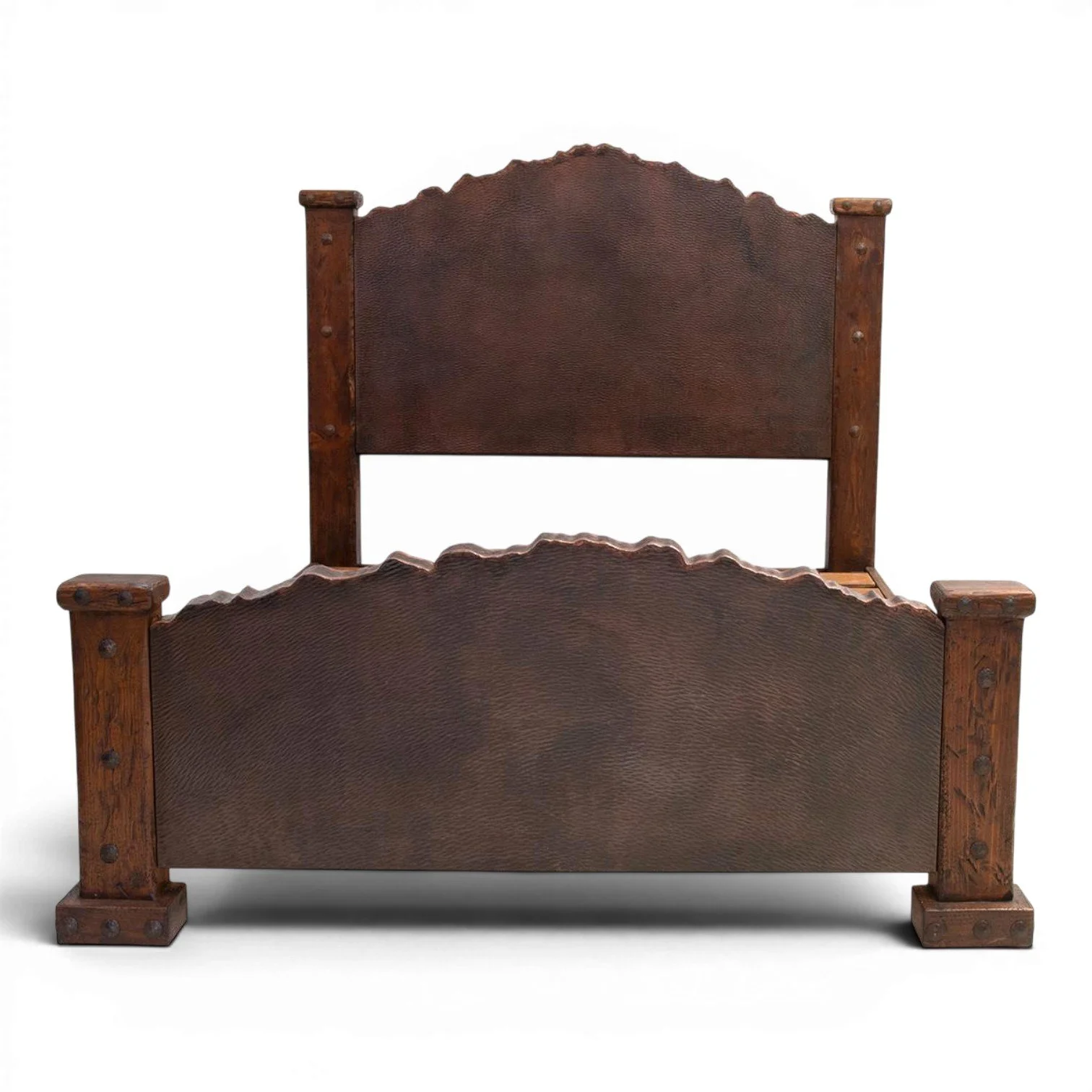 Handmade Cheyenne Cobre Live Edge Bed with hand-hammered dark brown copper panels and reclaimed wood frame crafted in Mexico.