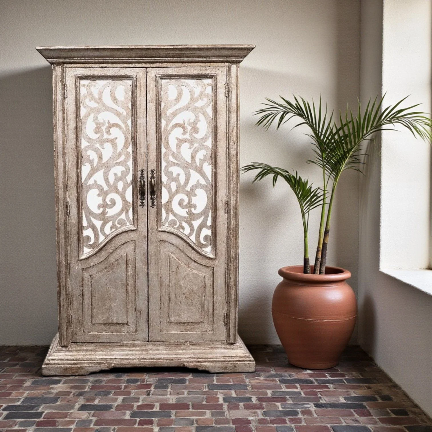 Tierra Blanca Armoire – Plata