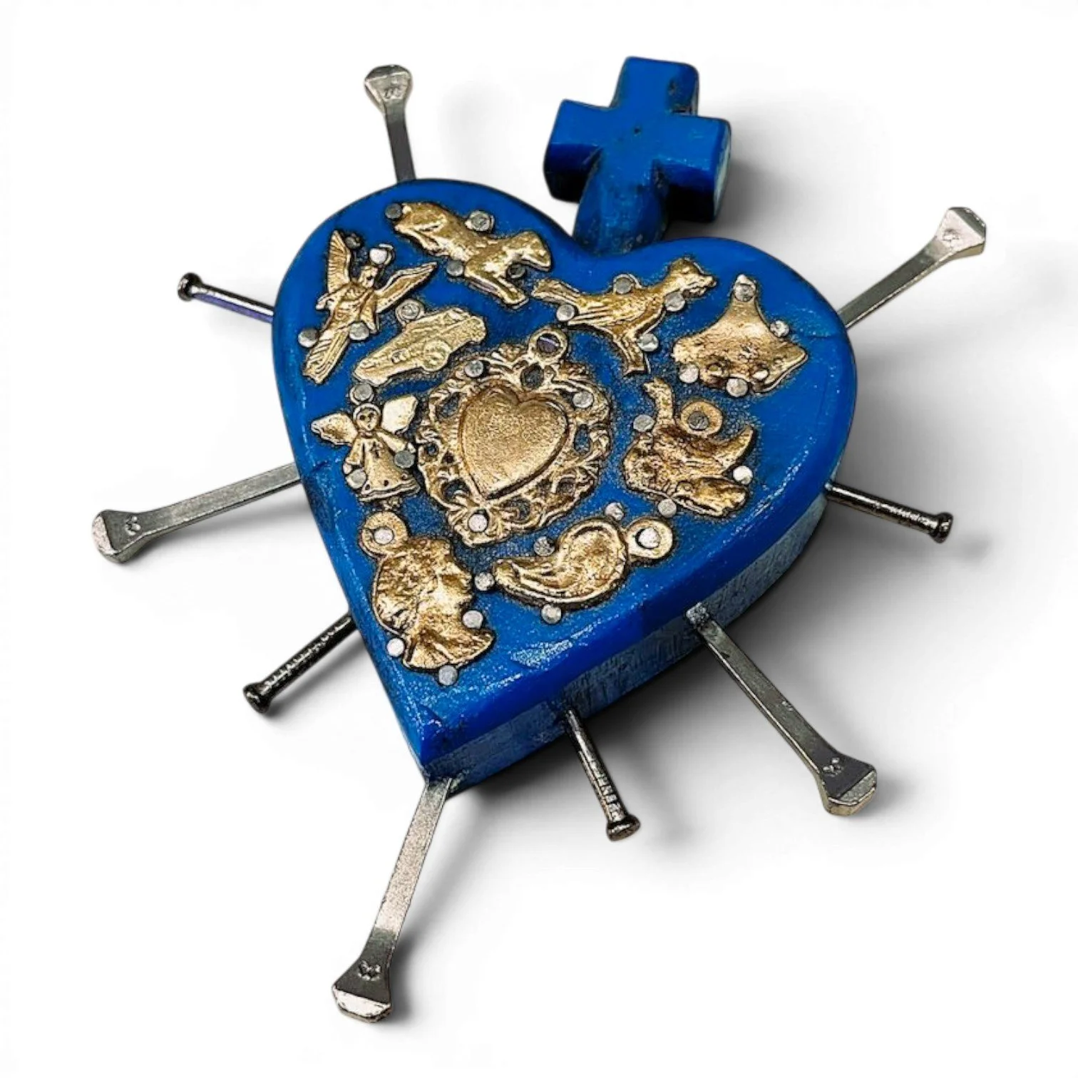 corazon-con-milagros-y-clavos-2.jpg