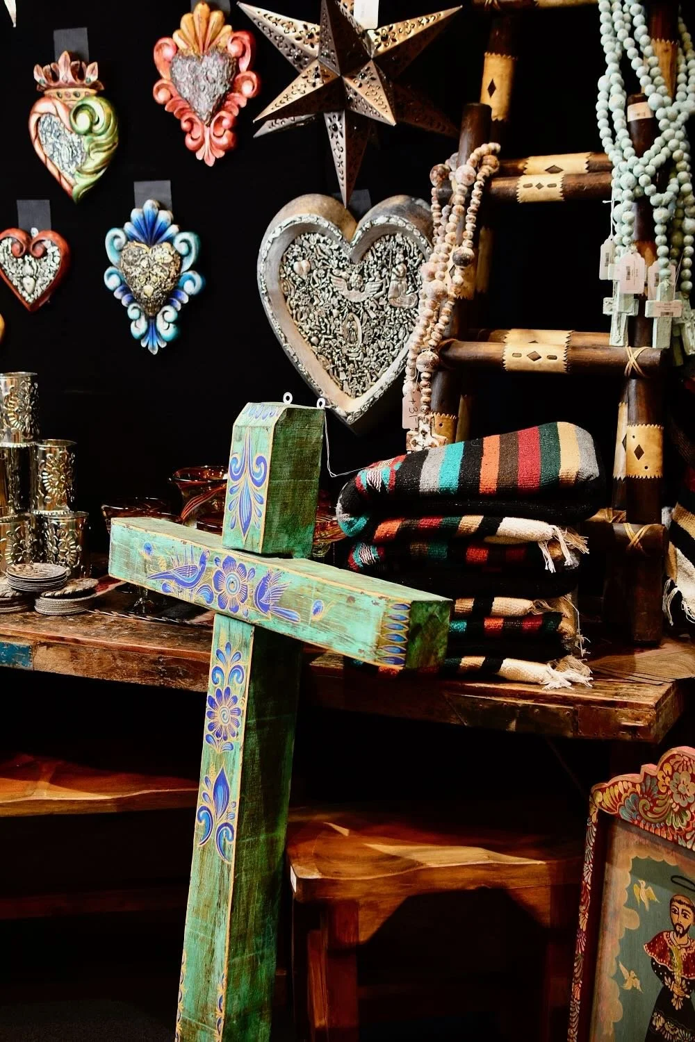 Milagros Rústicos Booth 4.jpeg