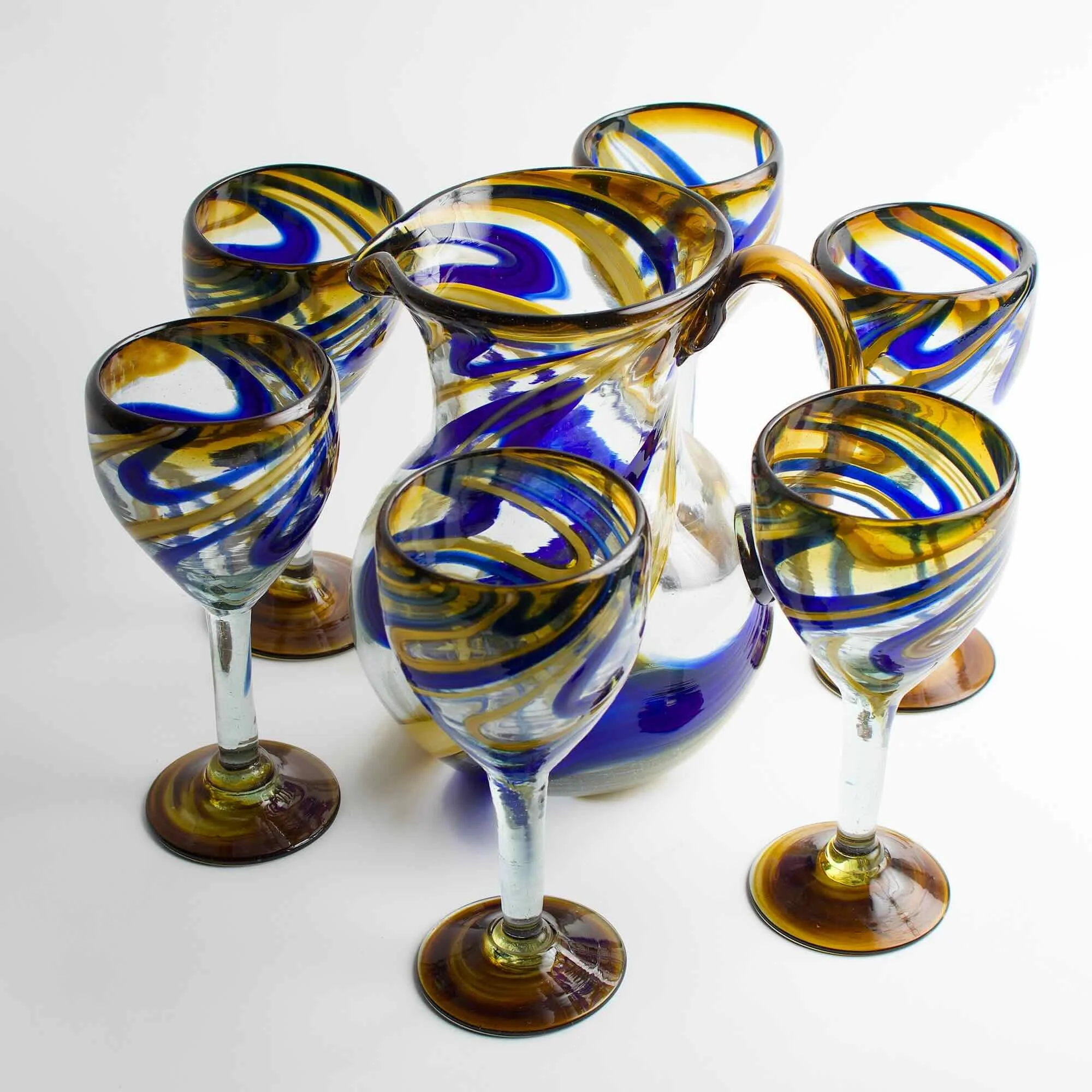 Azul Cobalto y Oro Handblown Pitcher and Wine Glass Set