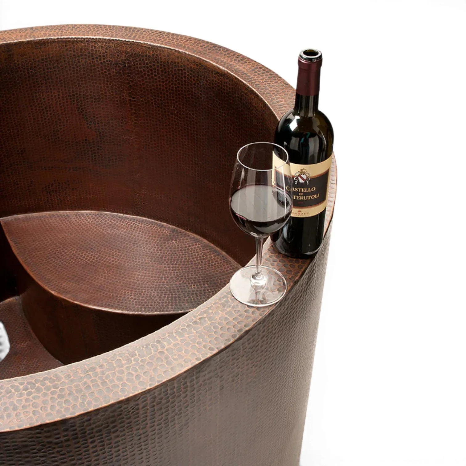 Hacienda 45" Hammered Copper Japanese Style Soaker Bathtub