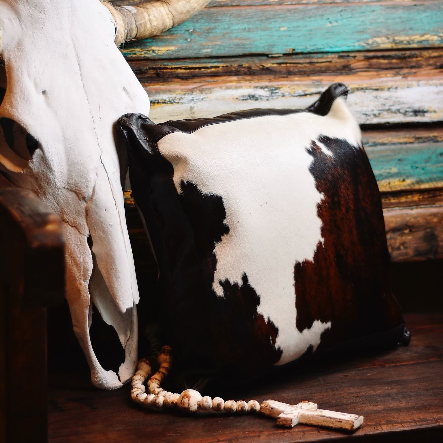 Handmade Brazilian Tombstone Pillow featuring cowhide and leather Western design, 18x18 decorative throw pillow.