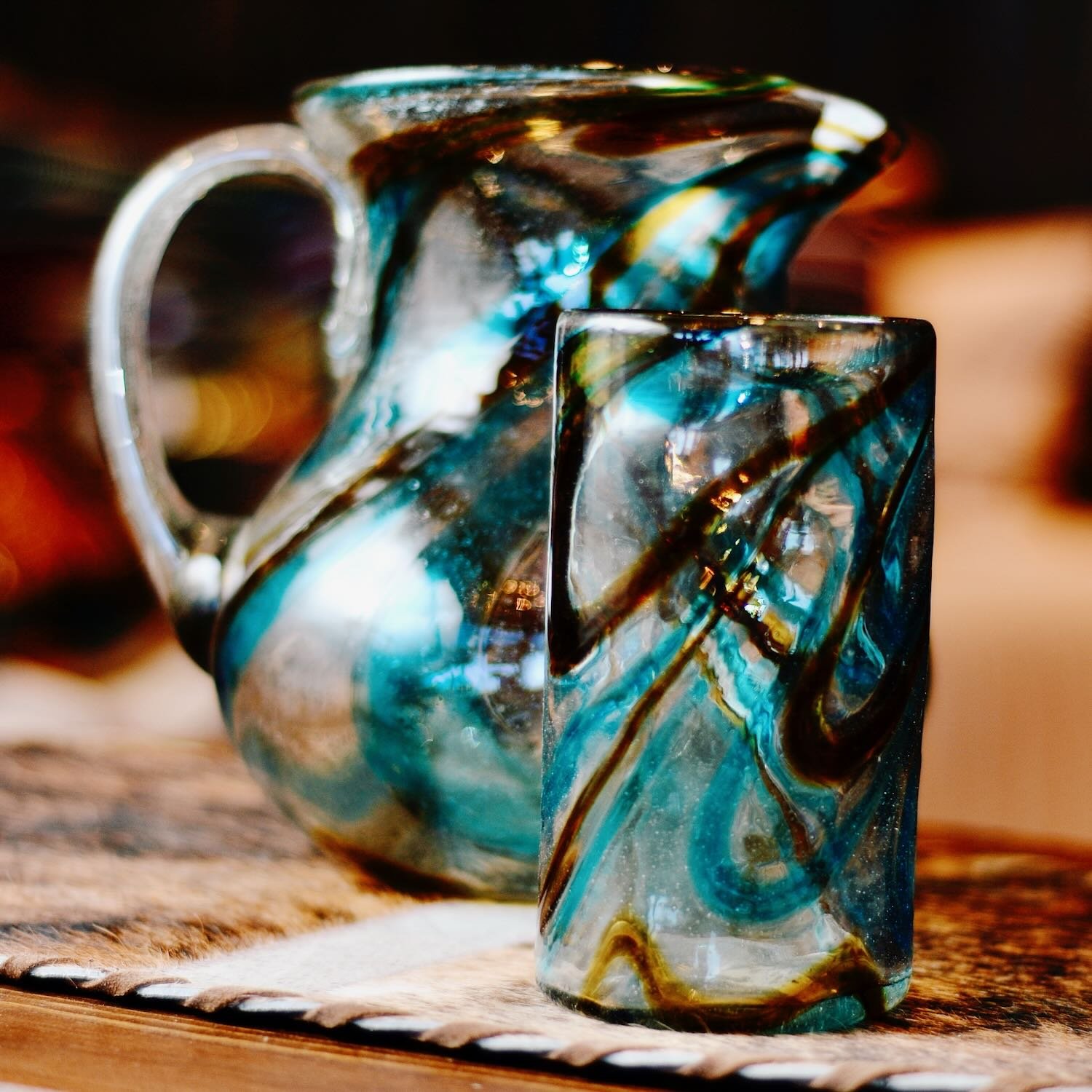 Turquesa y Oro Handblown Pitcher & Glassware Set