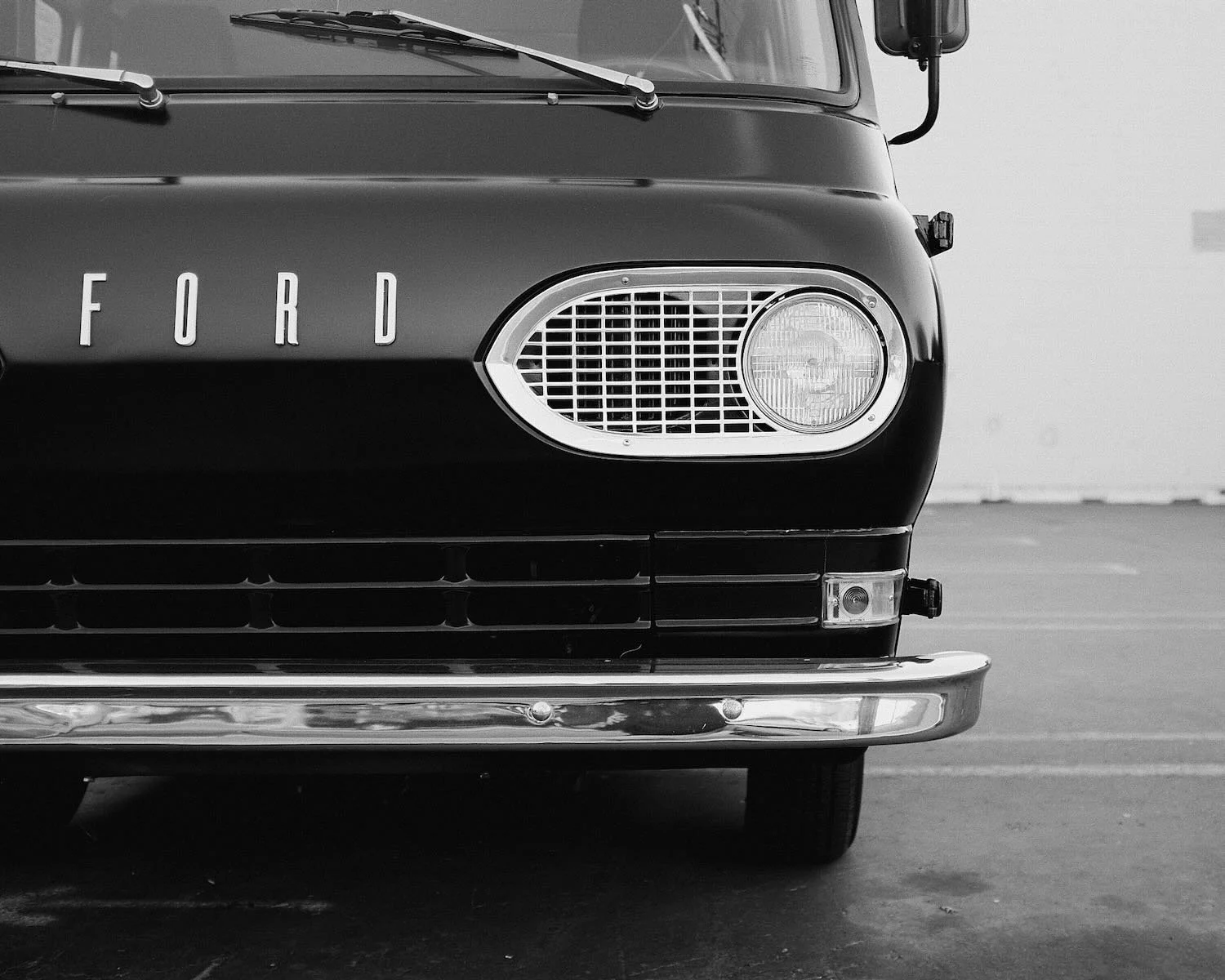 Black Ford
