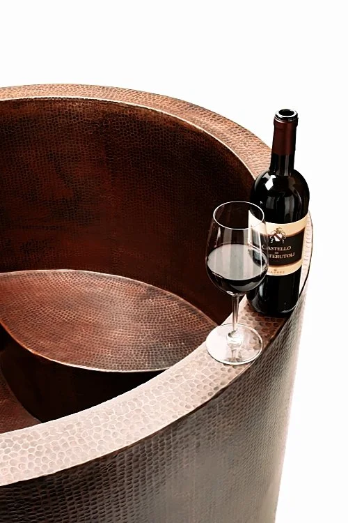 Hacienda 45" Hammered Copper Japanese Style Soaker Bathtub