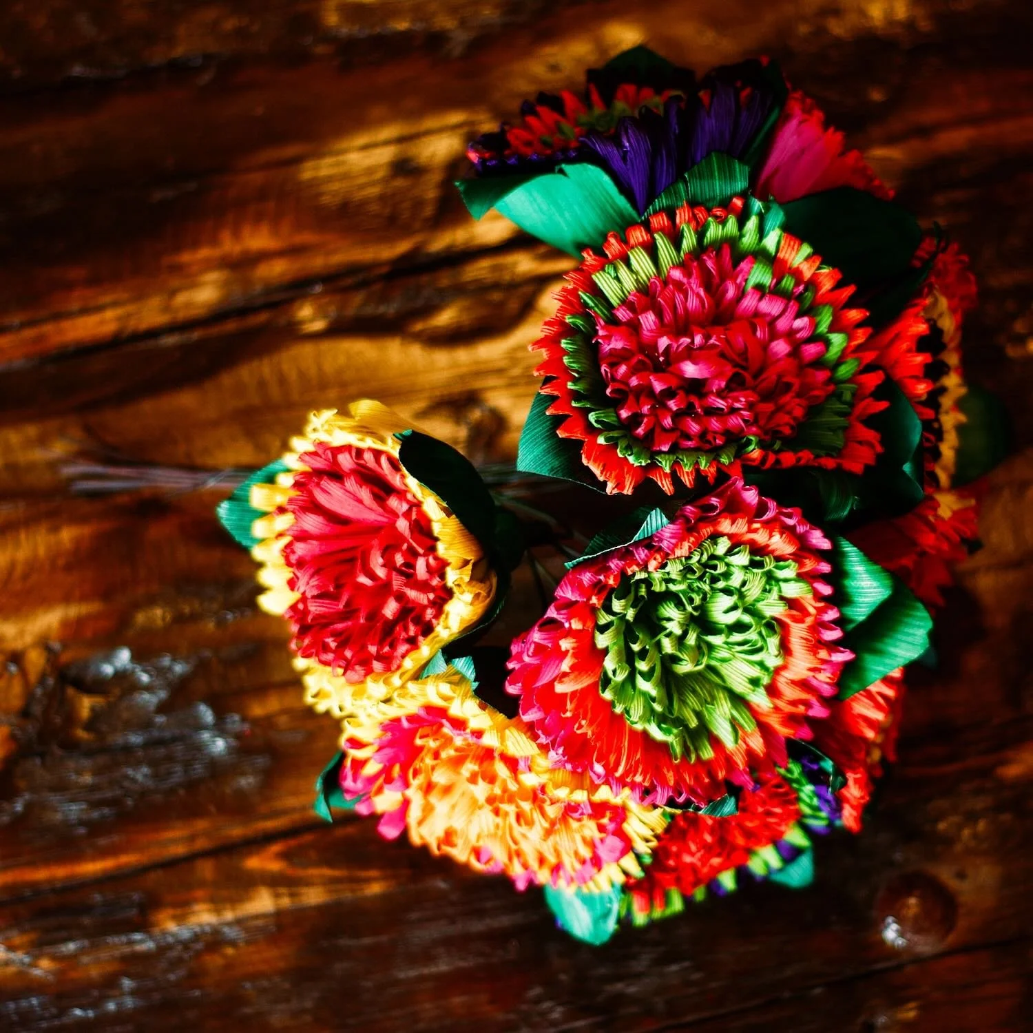 Cornhusk Multicolor Bouquet