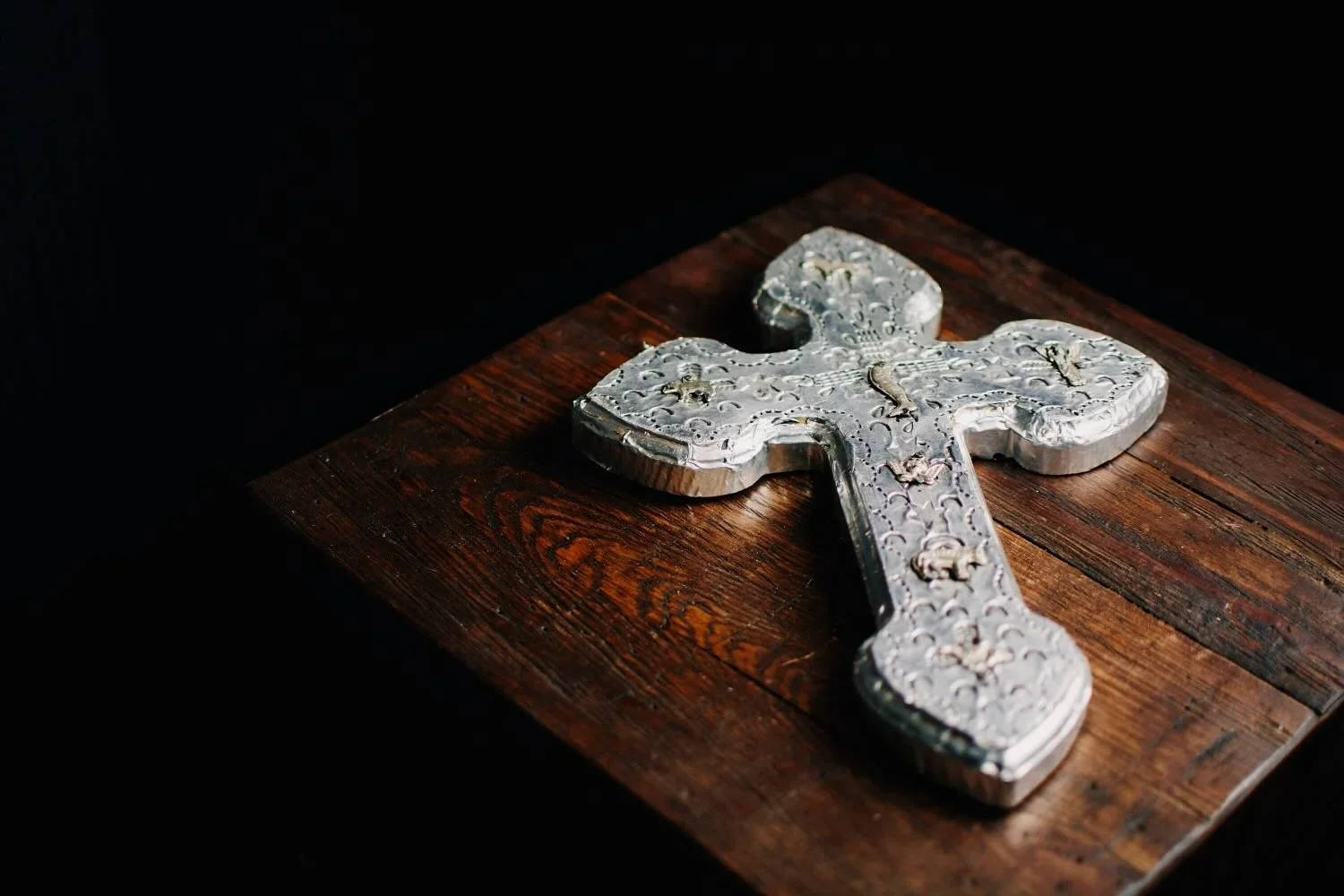 Cruz Milagros de Plata