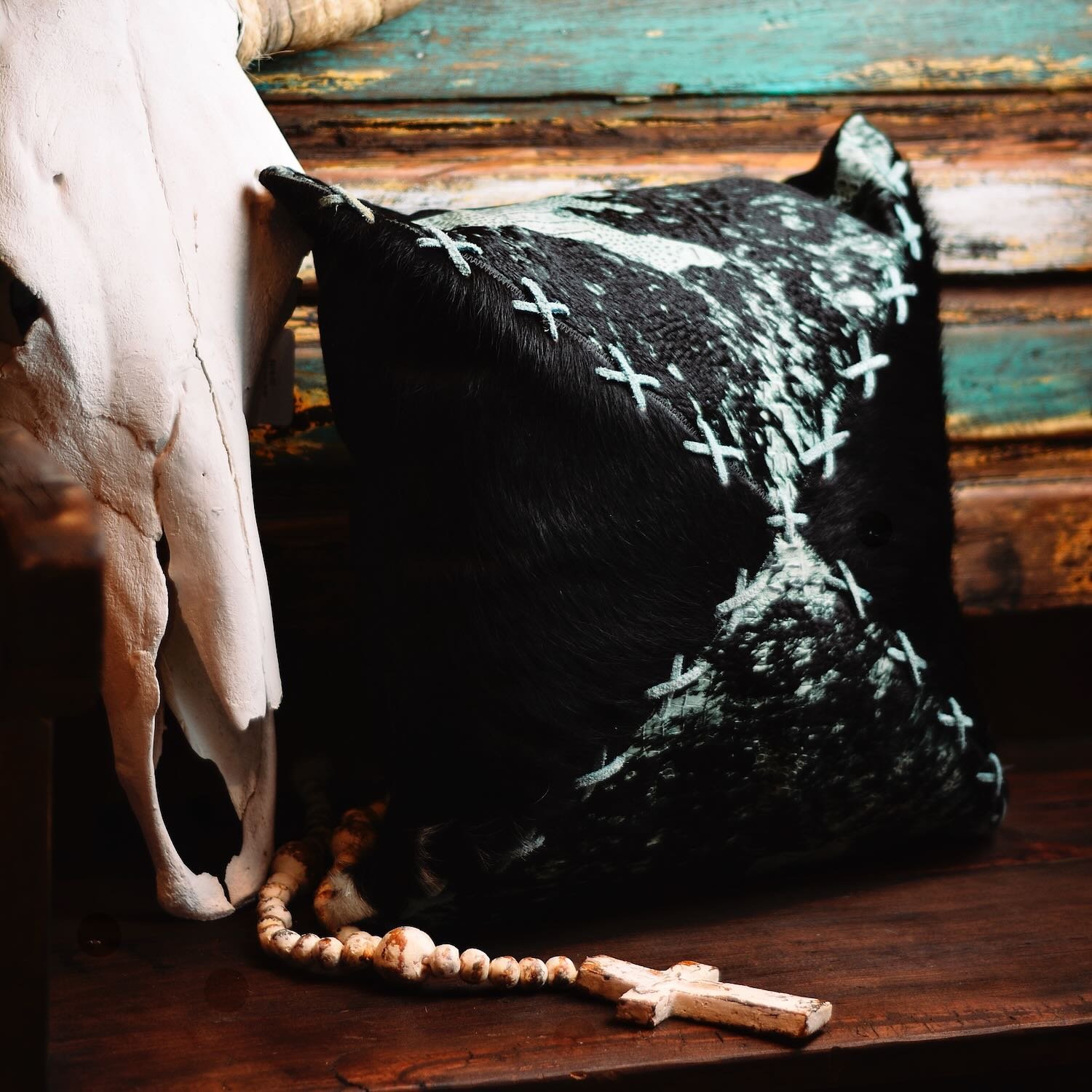 Handmade Brazilian Tombstone Pillow featuring cowhide and leather Western design, 18x18 decorative throw pillow.