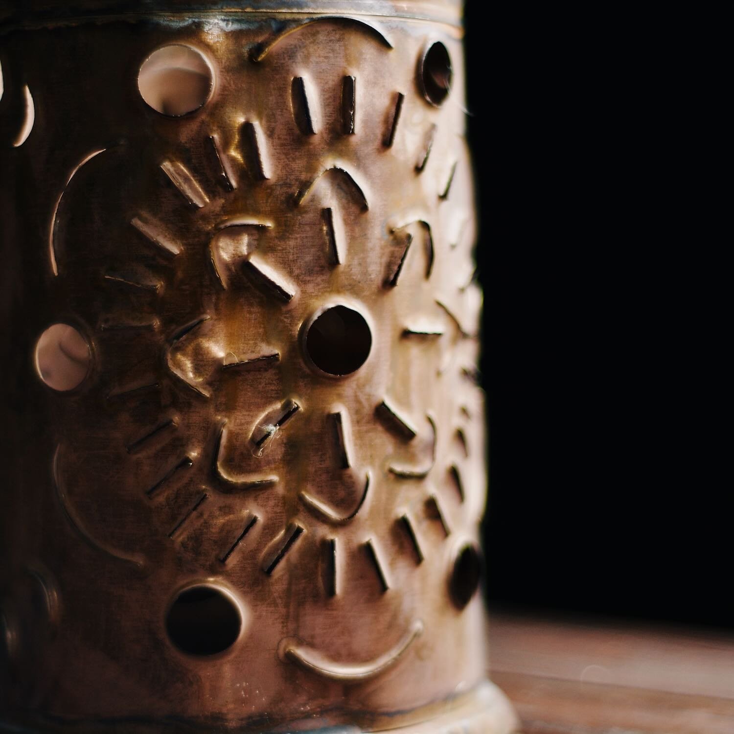 Luminaria de Bronce