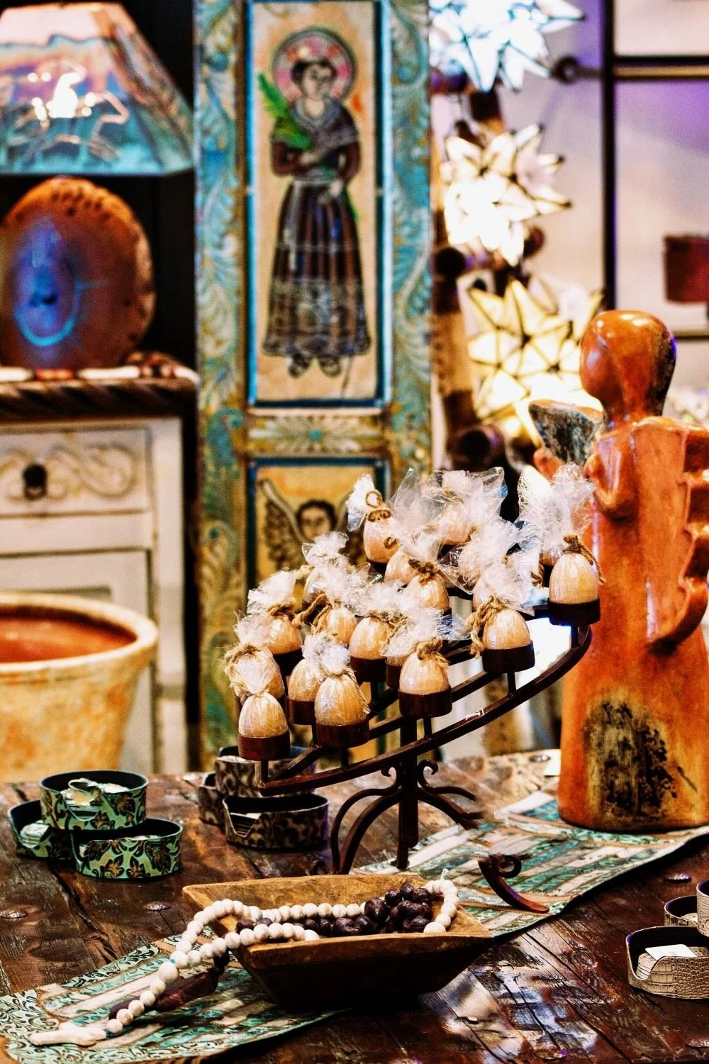 Unique handcrafted furnishings from Mexico, visit the showroom at Milagros Rústicos.