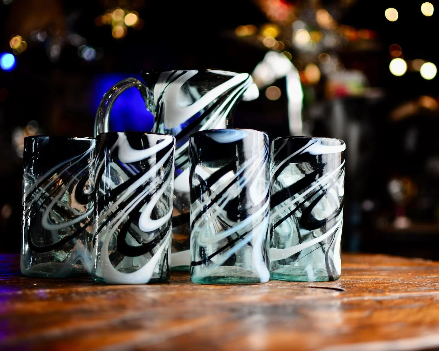 Black & White Glassware Set