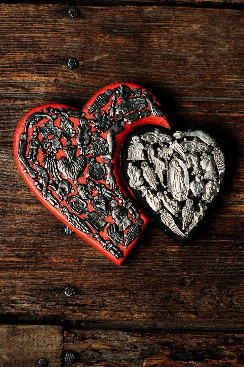 Dos Corazones de Milagros