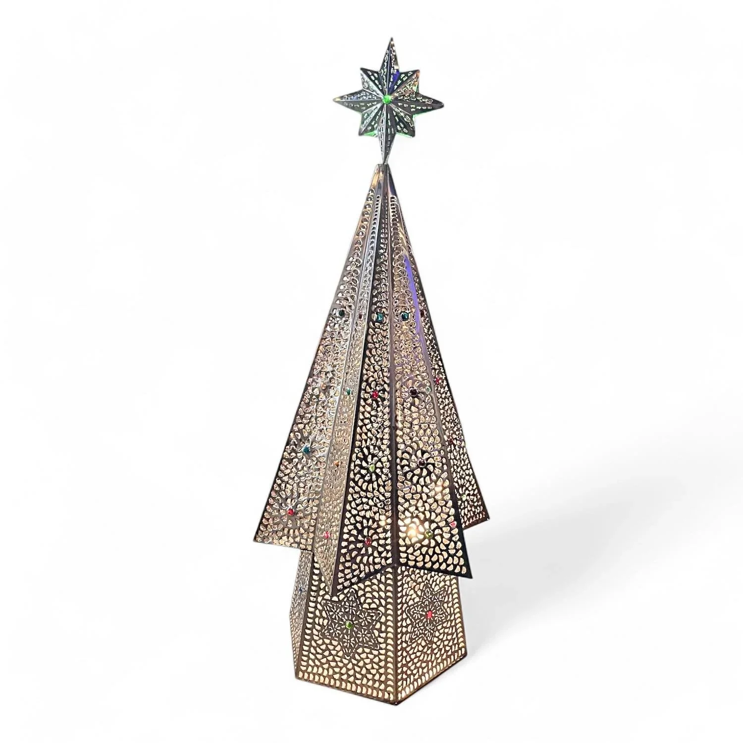 nuevo-lighted-silver-christmas-tree-2.webp