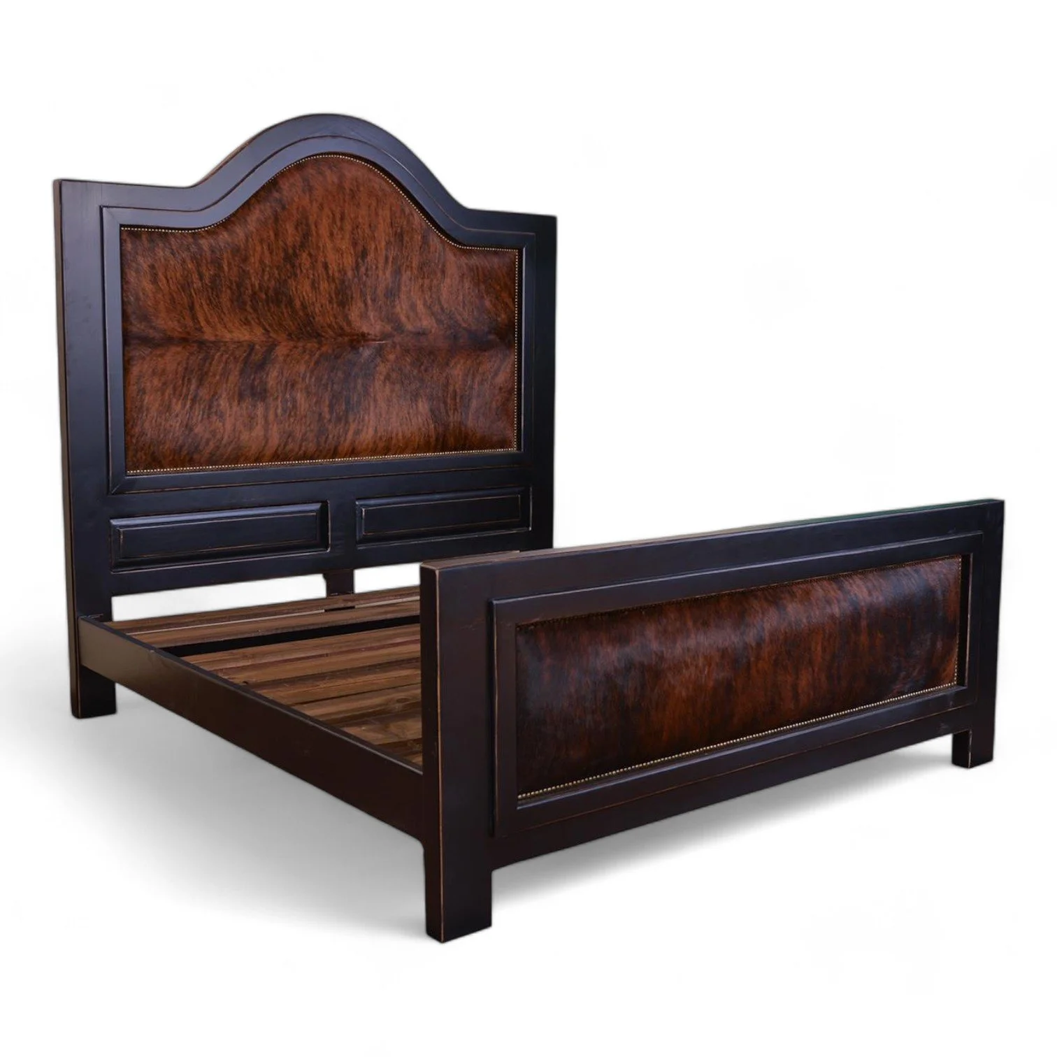 San Antonio Cowhide Bed