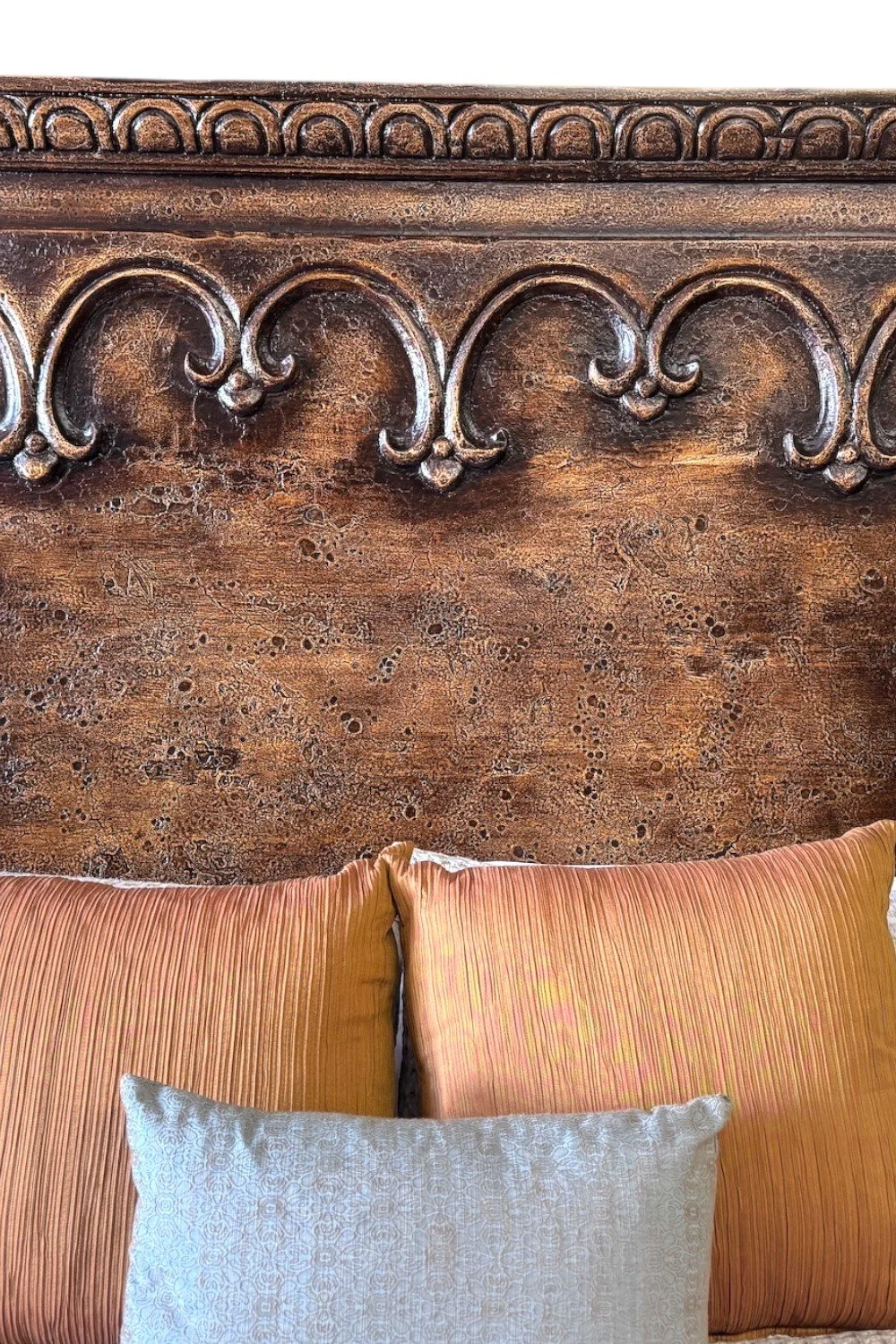 Castillo Bed Santander Finish – Handmade Peruvian Solid Wood Bed