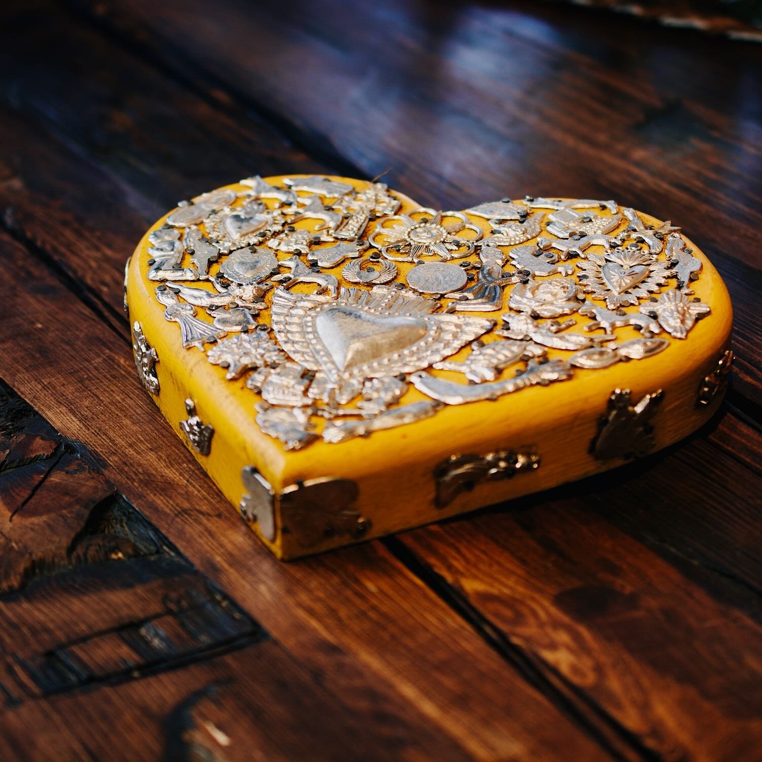 Corazon Amarillo