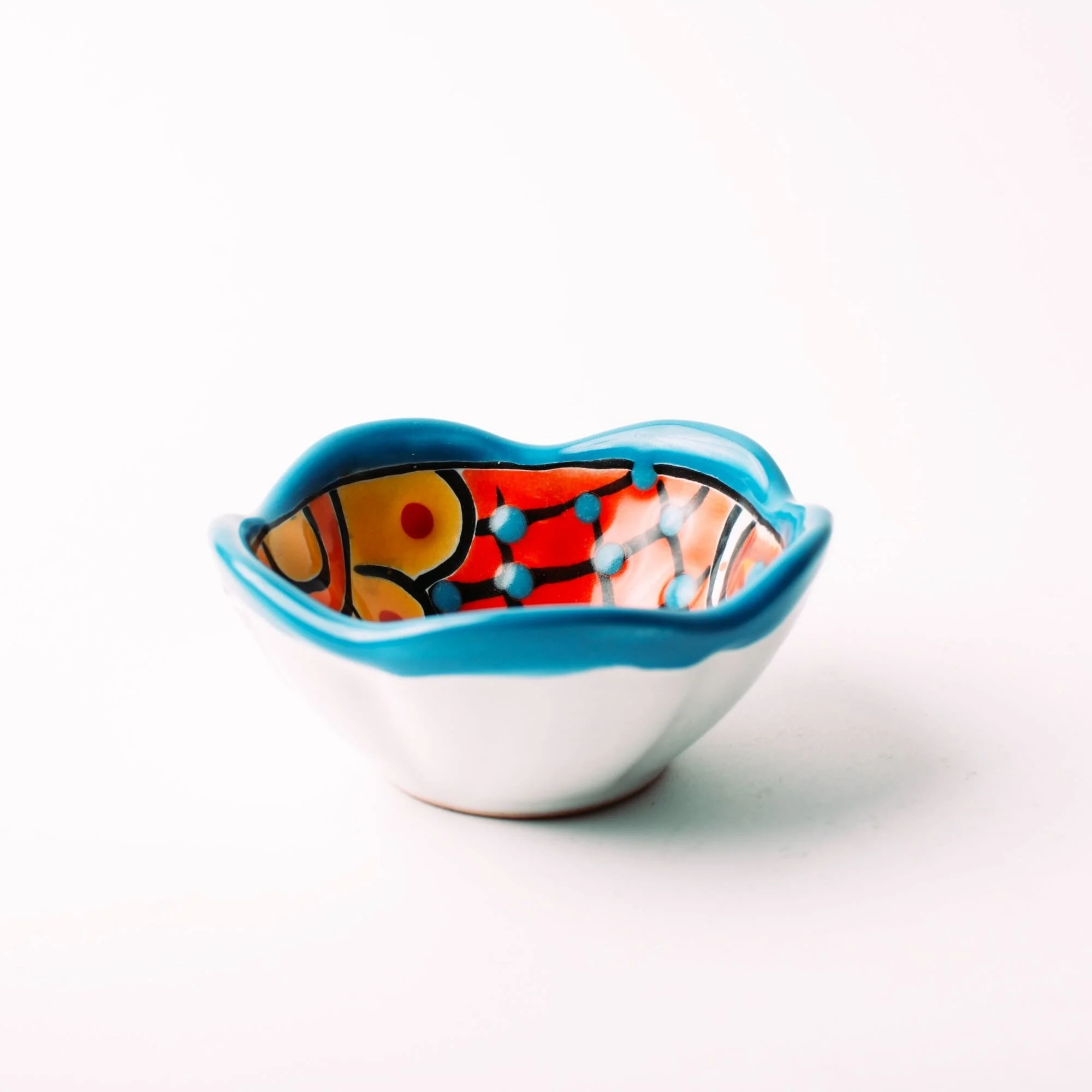 Authentic Mexican Talavera Dish with Scalloped Rim