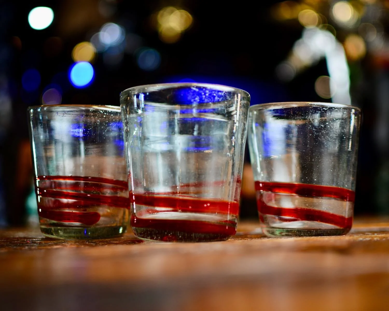 Red Serpentine Glass 4 Set