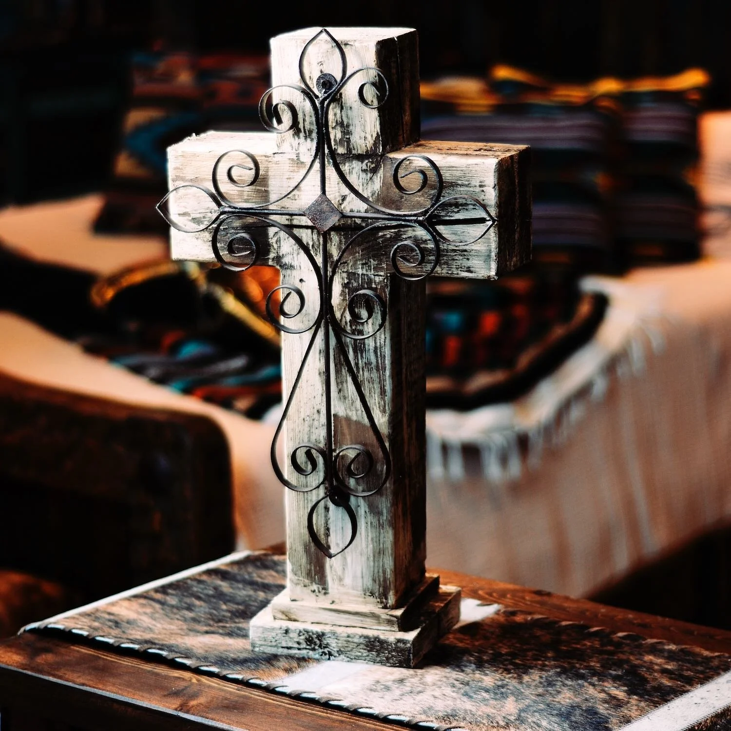 Cruz de Madera - Crema