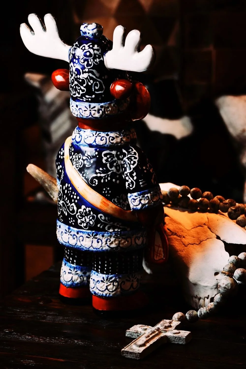 Talavera Christmas Moose 4.jpeg