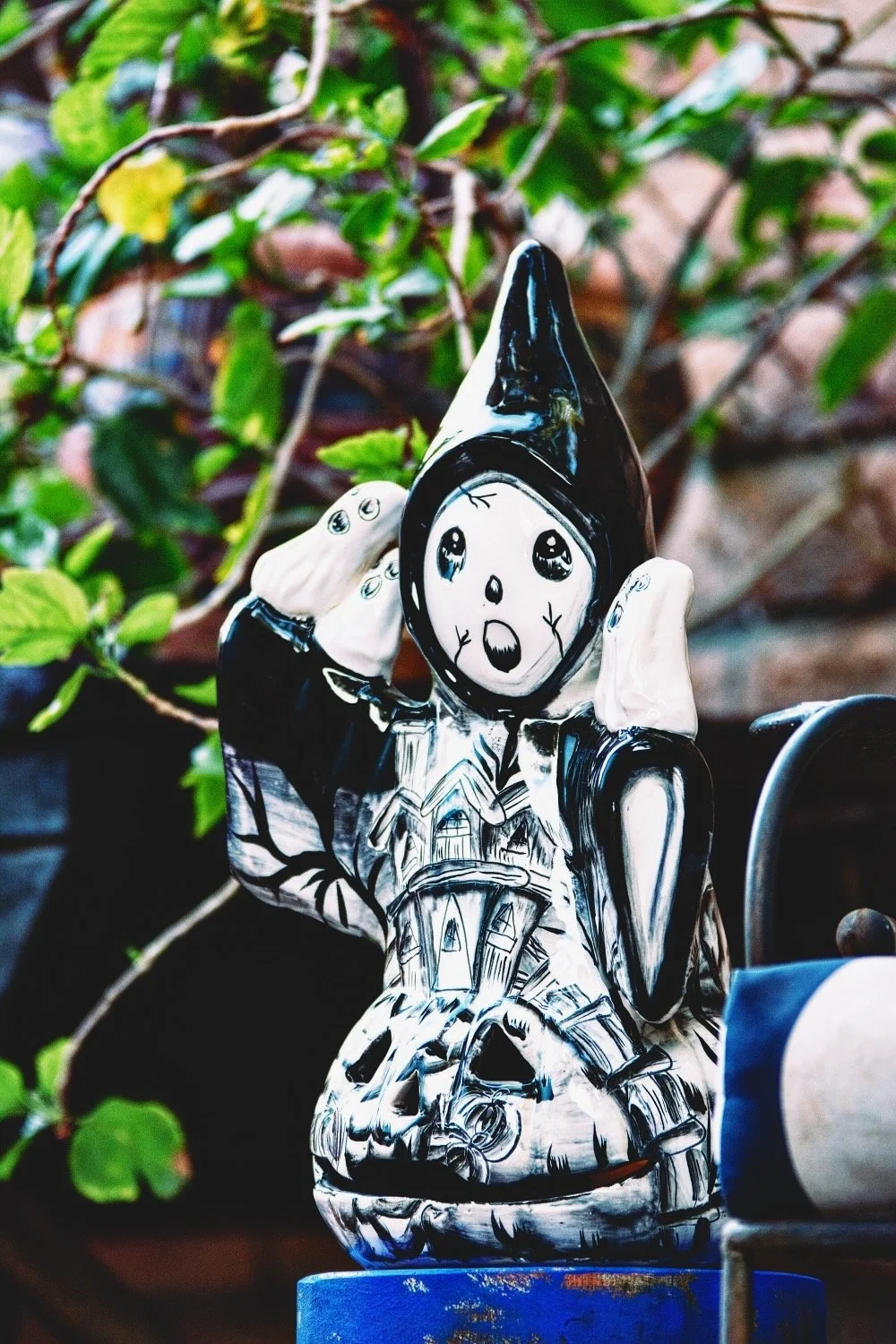 Handmade Talavera Ghost / Jack O' Lantern combo in black and white from Mexico. Milagros Rústicos has them for Halloween now. Hurry in before they are gone.