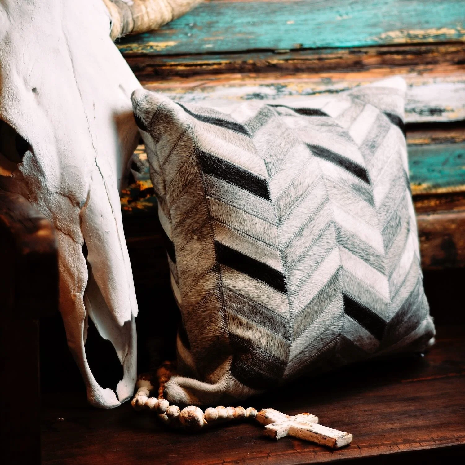 Handmade Brazilian Tombstone Pillow featuring cowhide and leather Western design, 18x18 decorative throw pillow.