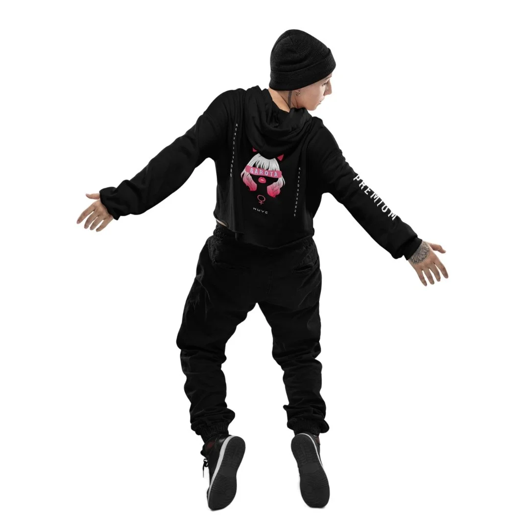 garota crophoodie.jpg