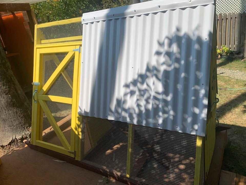 A frame chicken coop - 4x6 - Dream Chicken Coop