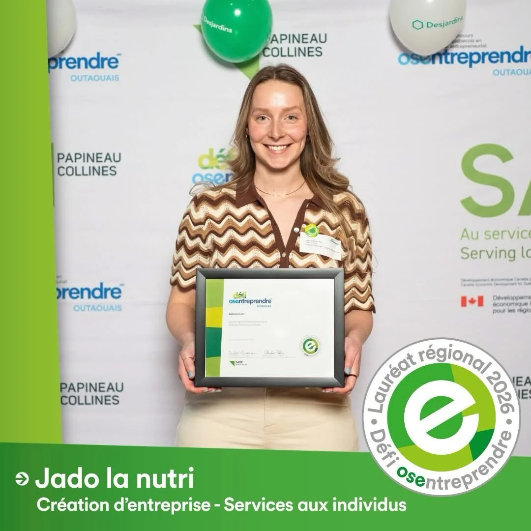 Hier, je &laquo; pitchais &raquo; mon projet en nutrition au jury national du d&eacute;fi @moijosentreprendre 2026. Apr&egrave;s avoir &eacute;t&eacute; nomin&eacute;e laur&eacute;ate r&eacute;gionale lors du gala la semaine derni&egrave;re ! 🎉

Je 