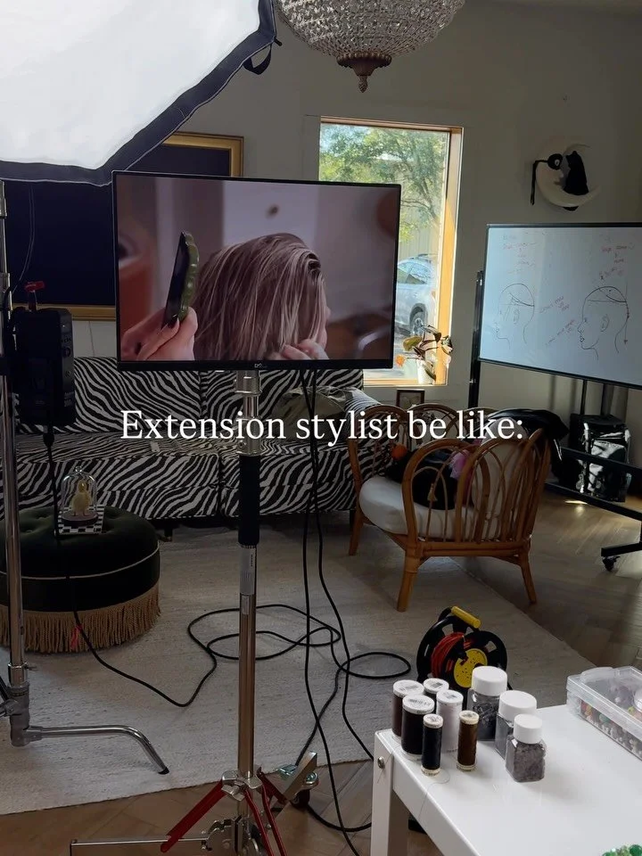 &ldquo;Nah girl, you don&rsquo;t need a shampoo for a re-install.&rdquo;

&hellip;As if your scalp didn&rsquo;t just spend 6-10 weeks under tension, sweat, oil, and dry shampoo. 😬

Let&rsquo;s get serious
&bull;A clean scalp isn&rsquo;t optional.
&b