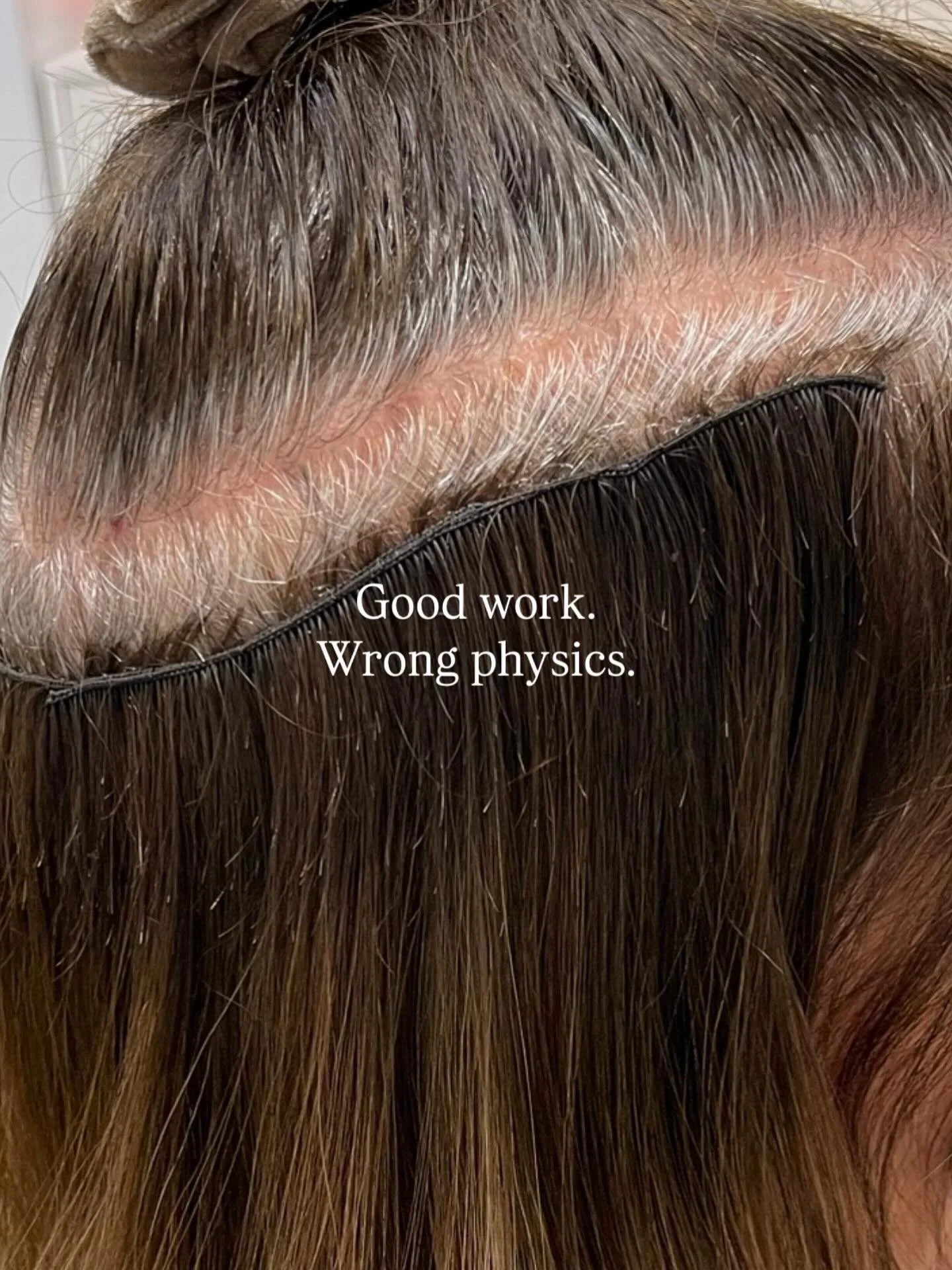 The scalp looks healthy&hellip;mostly.

The row is clean.
The stitching is consistent.

This @thelunamethod row is concave 
&amp; that&rsquo;s problem one.

The skull is curved.
When your section line is cut in a straight plane across the parietal, y