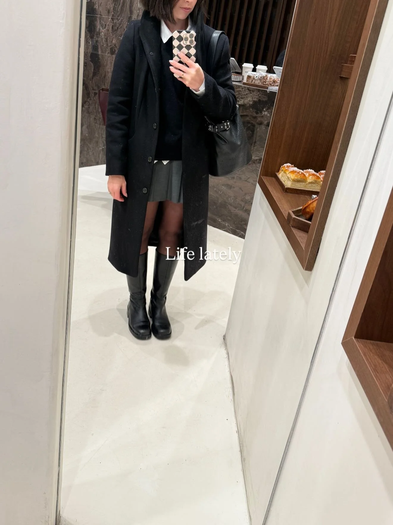 15 years ago I couldn&rsquo;t keep my lights on.

Thankful, grateful &amp; honored that this is the life I get to live.

When I started pulling apart hair extension methods&hellip;looking to understand why they behaved the way they did.

I changed my